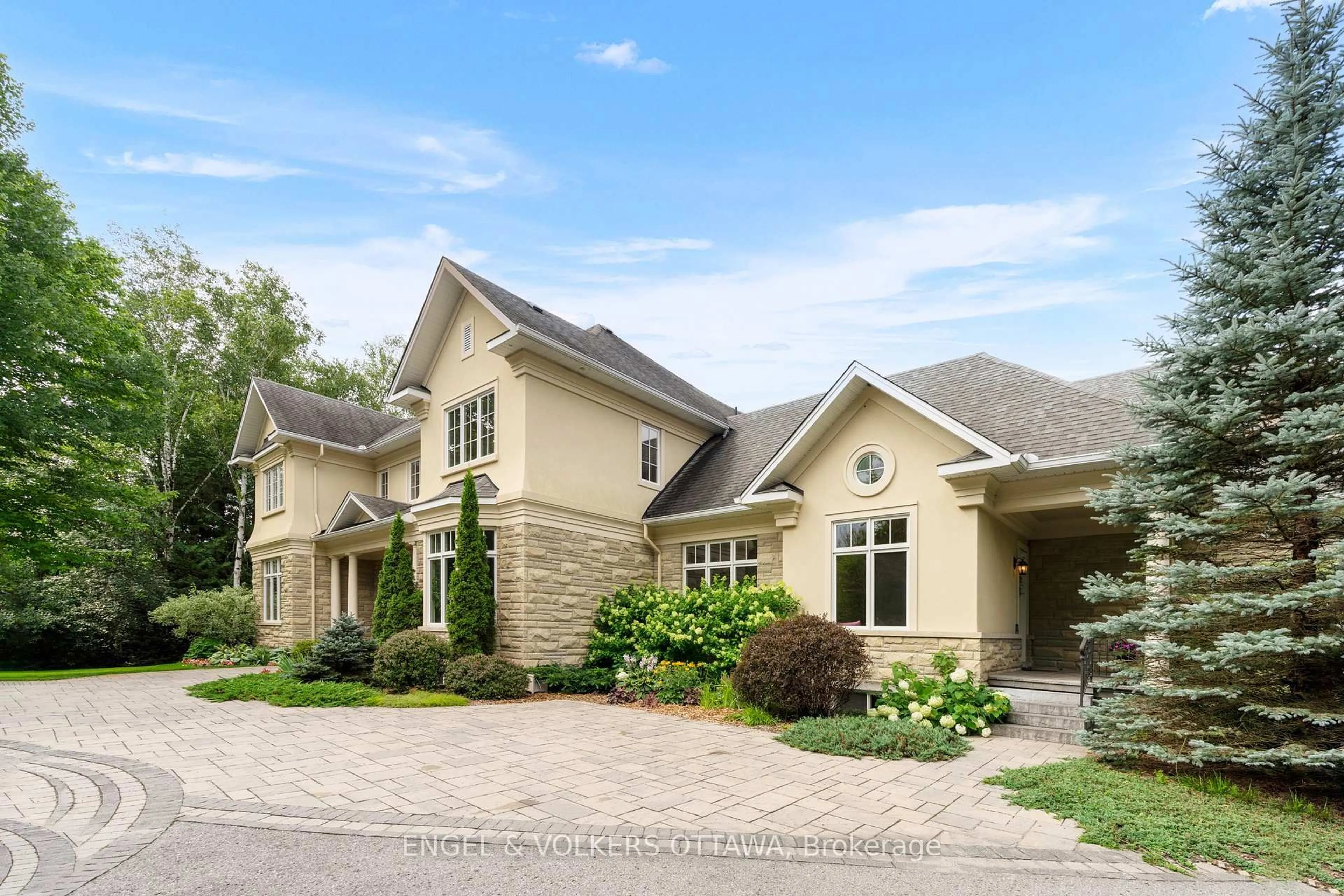 Home with brick exterior material, street for 1408 Blackhorse Crt, Manotick Ontario K4M 0A6