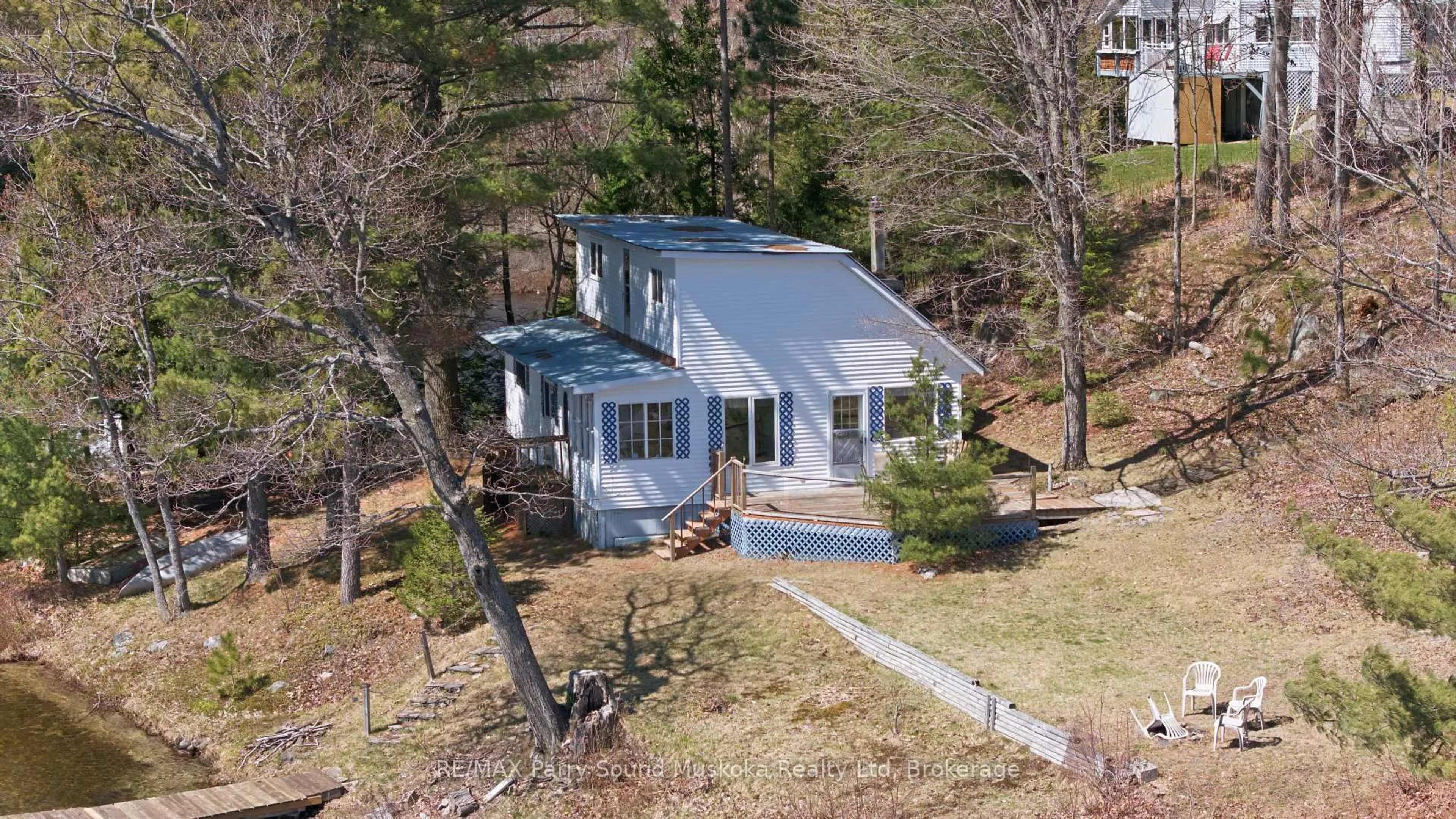A pic from outside/outdoor area/front of a property/back of a property/a pic from drone, water/lake/river/ocean view for 39 LITTLE FINLAND Rd, Seguin Ontario P2A 0B2
