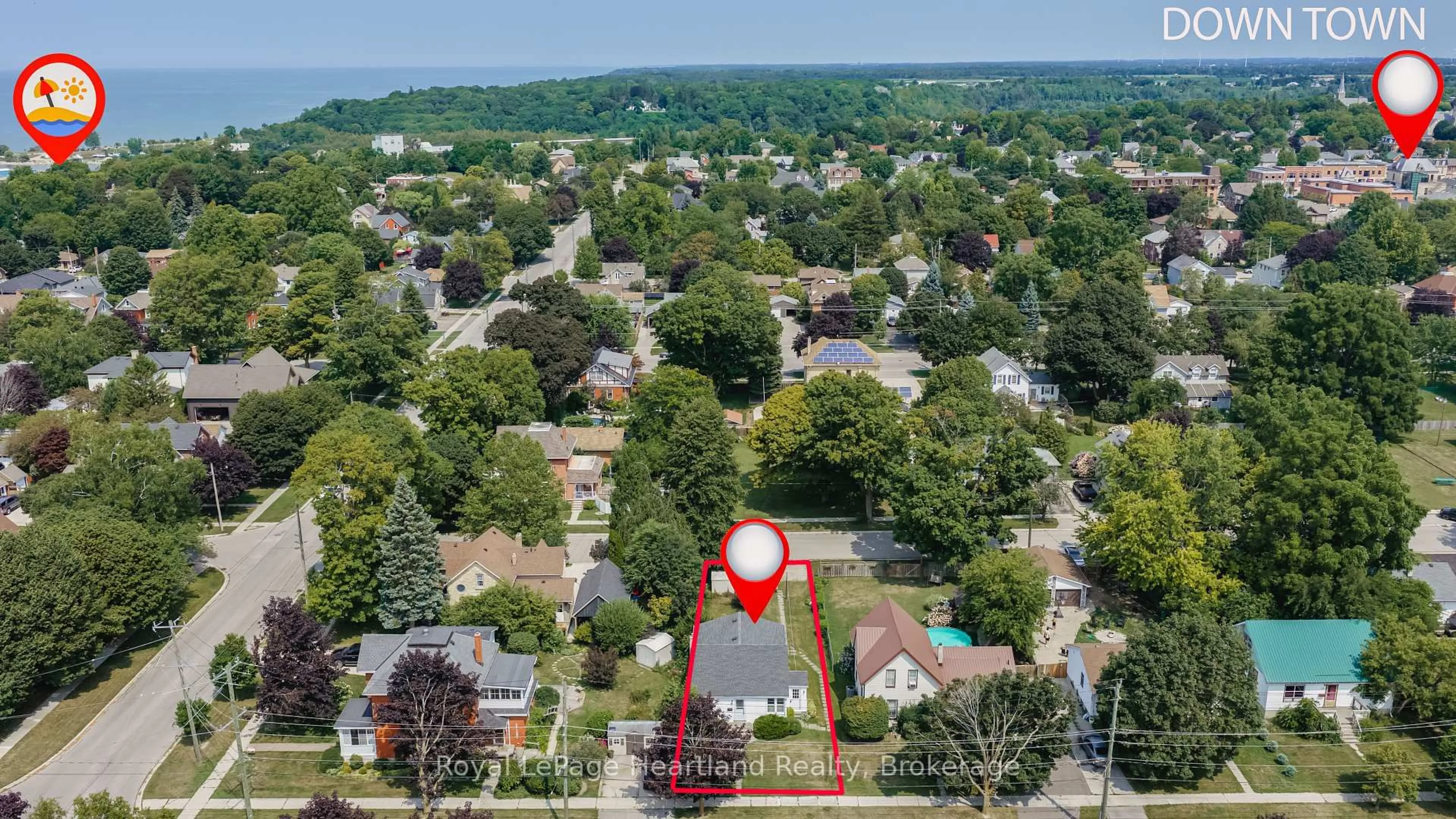 A pic from outside/outdoor area/front of a property/back of a property/a pic from drone, street for 128 Britannia Rd, Goderich Ontario N7A 2B3