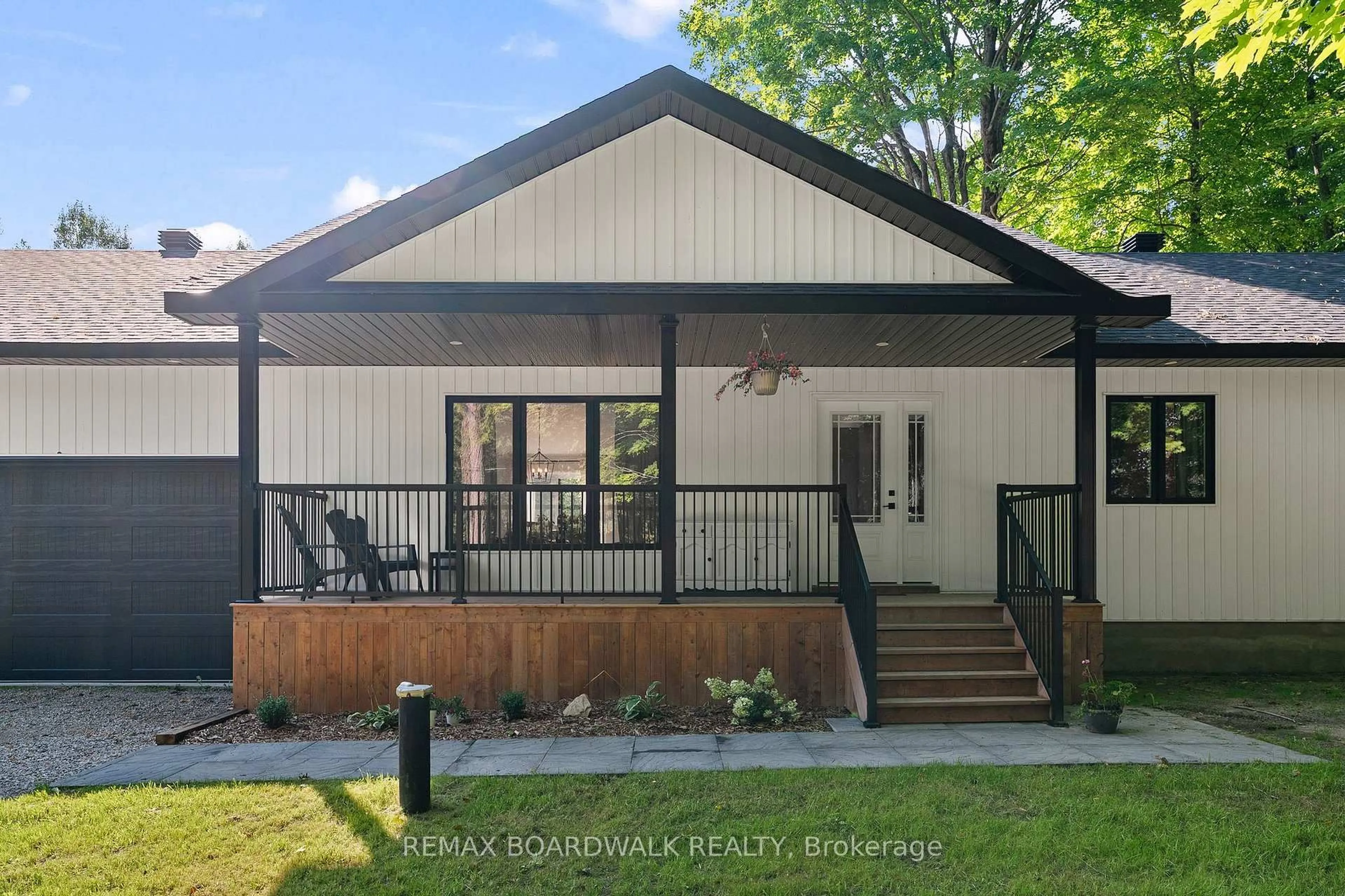 Home with vinyl exterior material, street for 1967 Drummond 4c Concession, Perth Ontario K7H 3C8