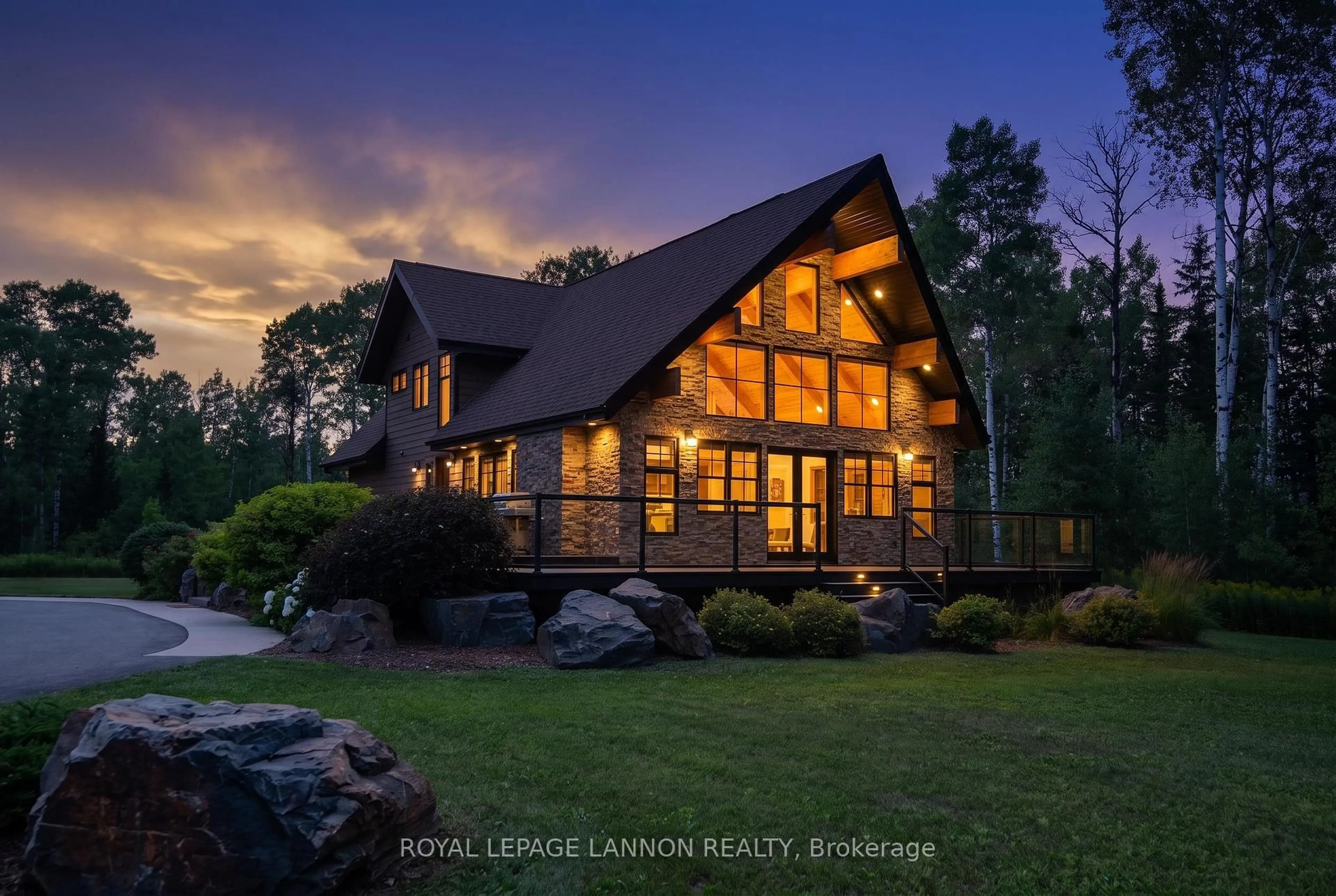 Unknown for 6065 Loch Lomond Road, Thunder Bay Ontario P7J 1E7