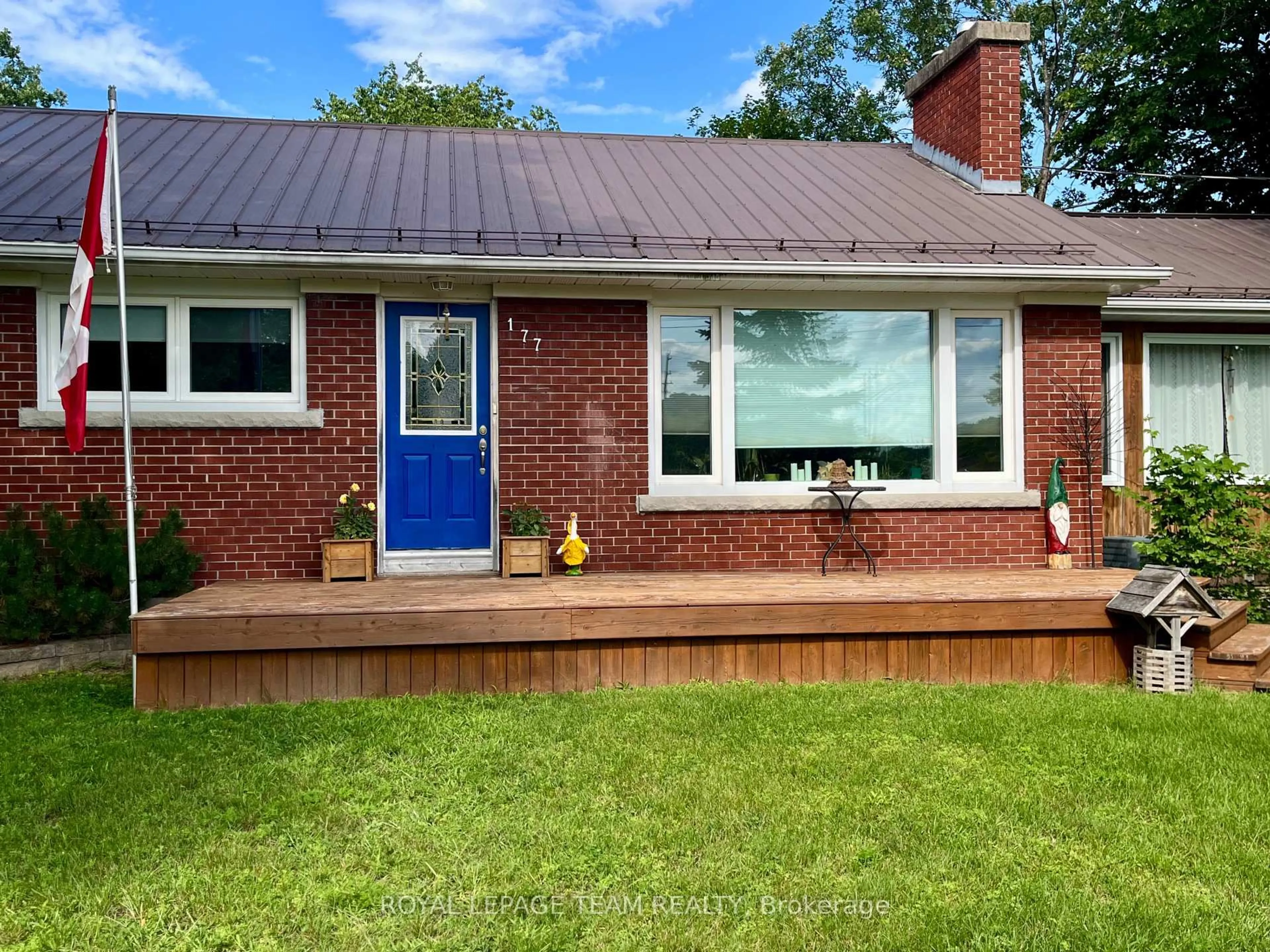 Home with brick exterior material, unknown for 177 Arthur Ave, Renfrew Ontario K7V 1L5