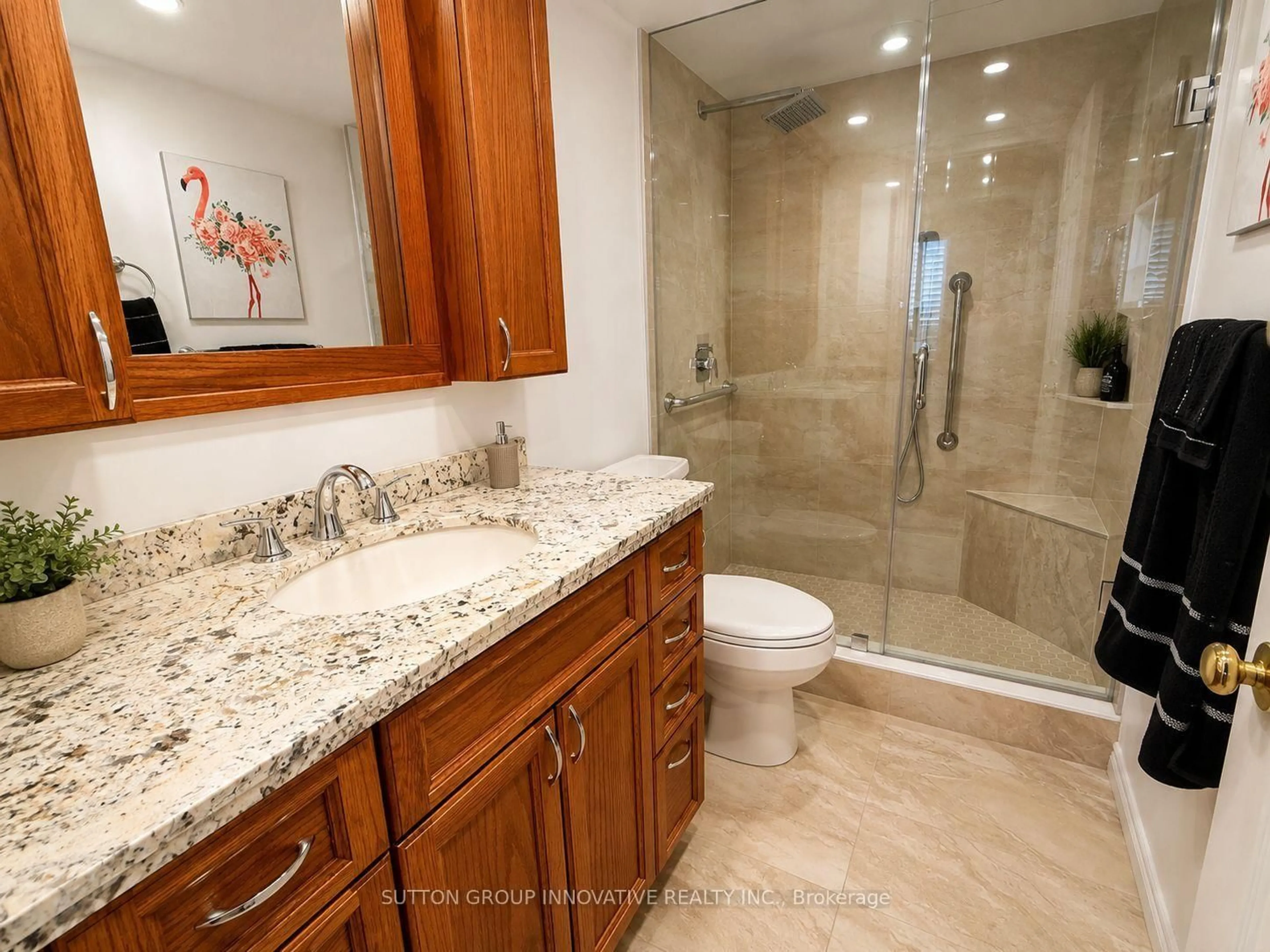 Contemporary bathroom, ceramic/tile floor for 8 Village Green Blvd #507, Hamilton Ontario L8G 5B8