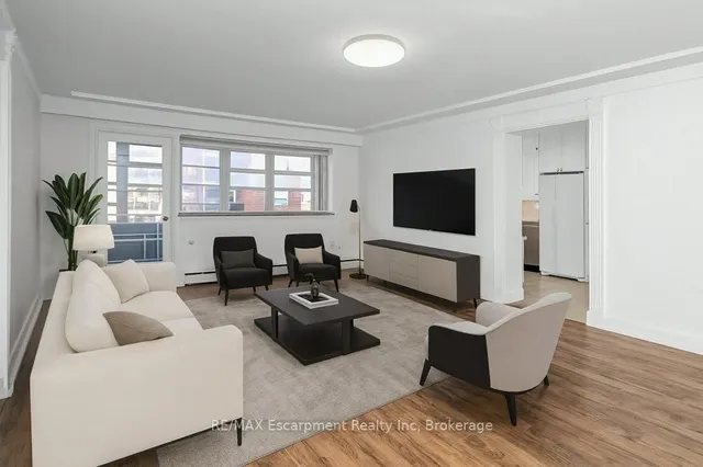 9 Grant Blvd #201, Hamilton 5