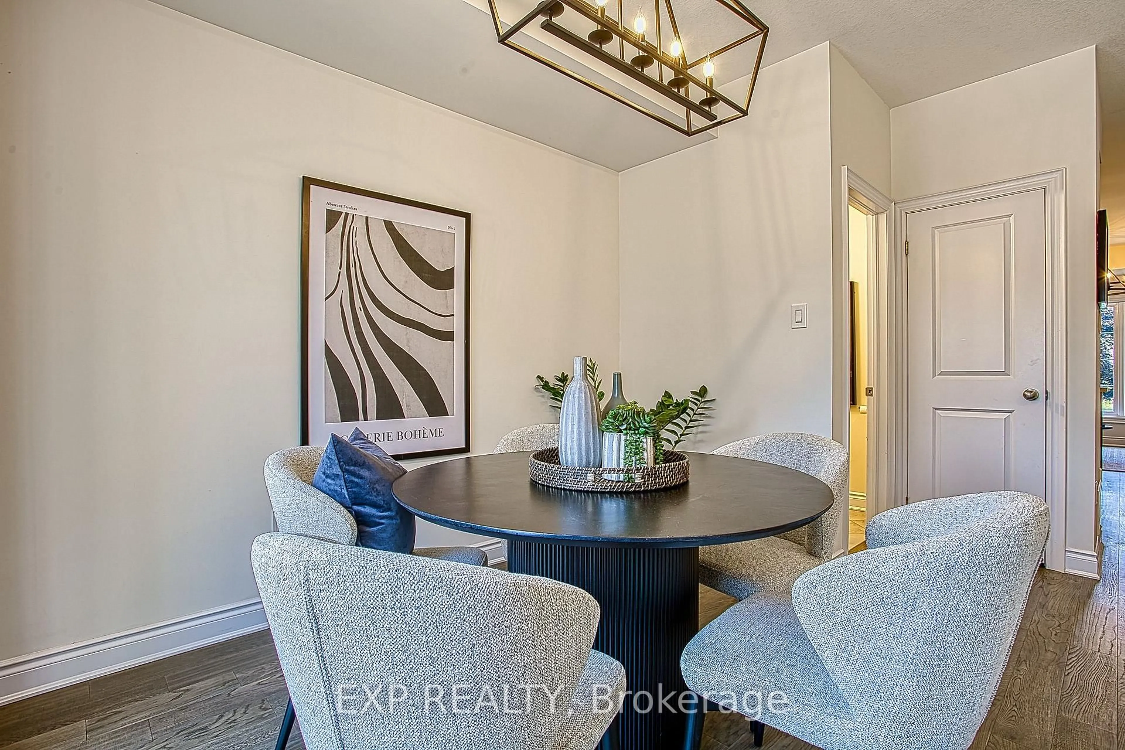 Dining room, unknown for 383 Dundas St #4, Hamilton Ontario L8B 1X6