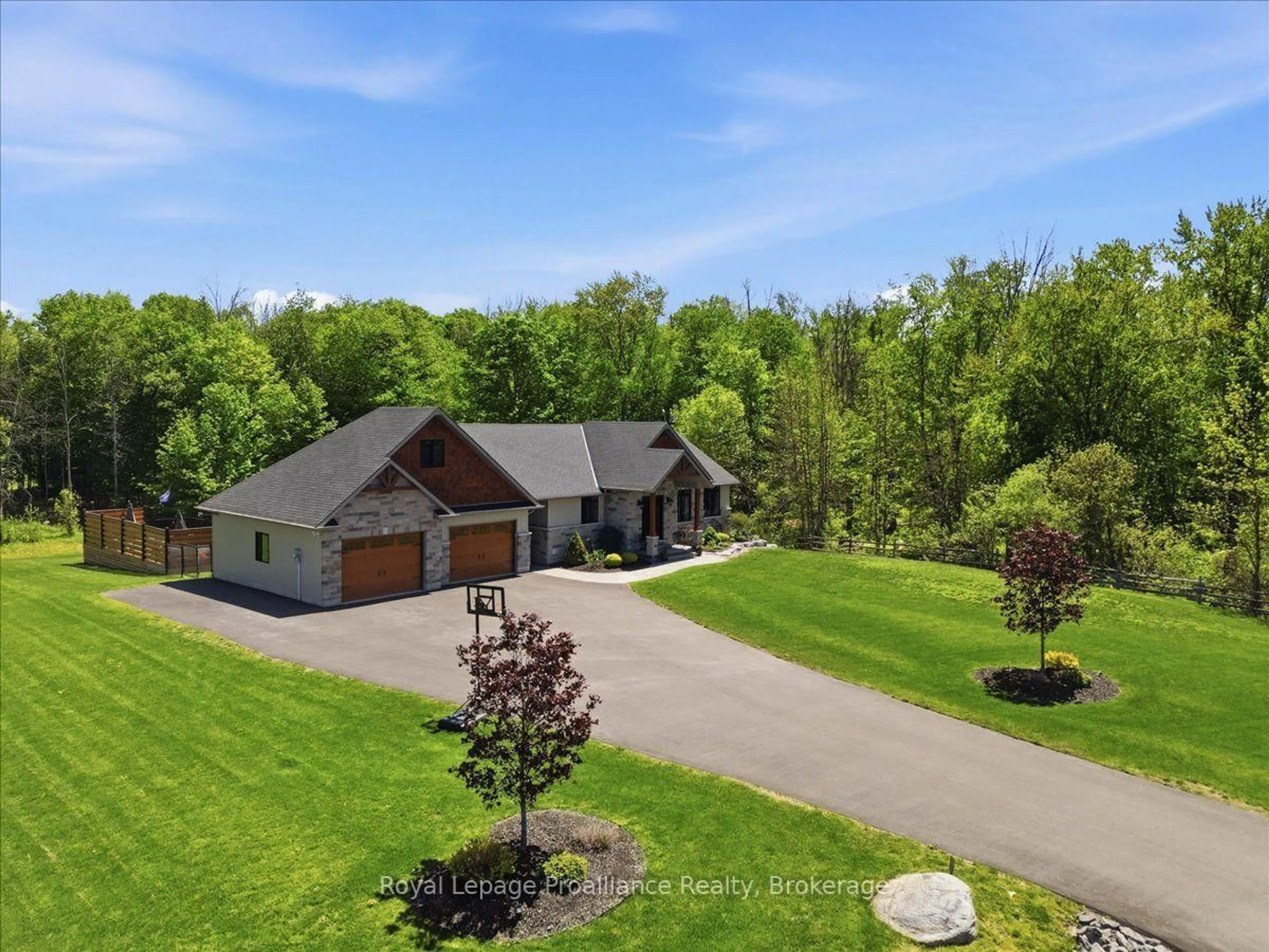 A pic from outside/outdoor area/front of a property/back of a property/a pic from drone, unknown for 63 Hiddenvalley Dr, Belleville Ontario K0K 2V0