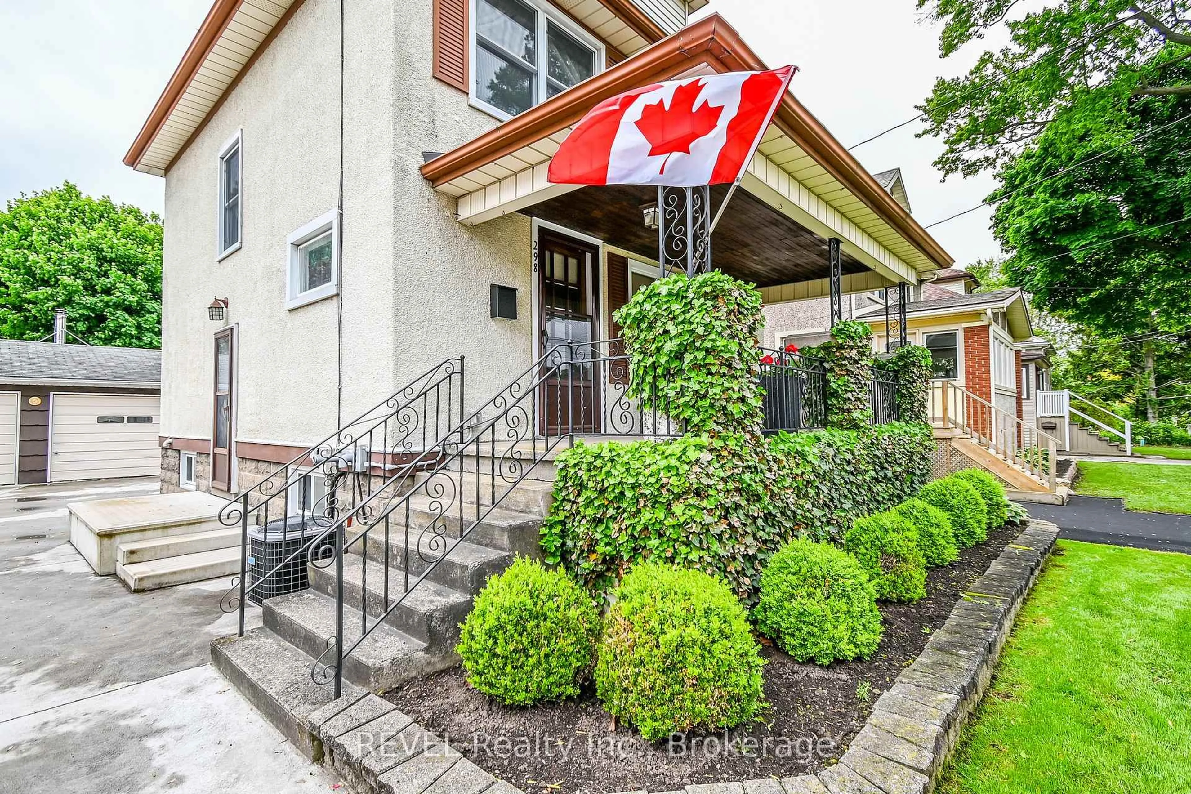 Unknown for 298 Stanley St, Port Colborne Ontario L3K 3A2