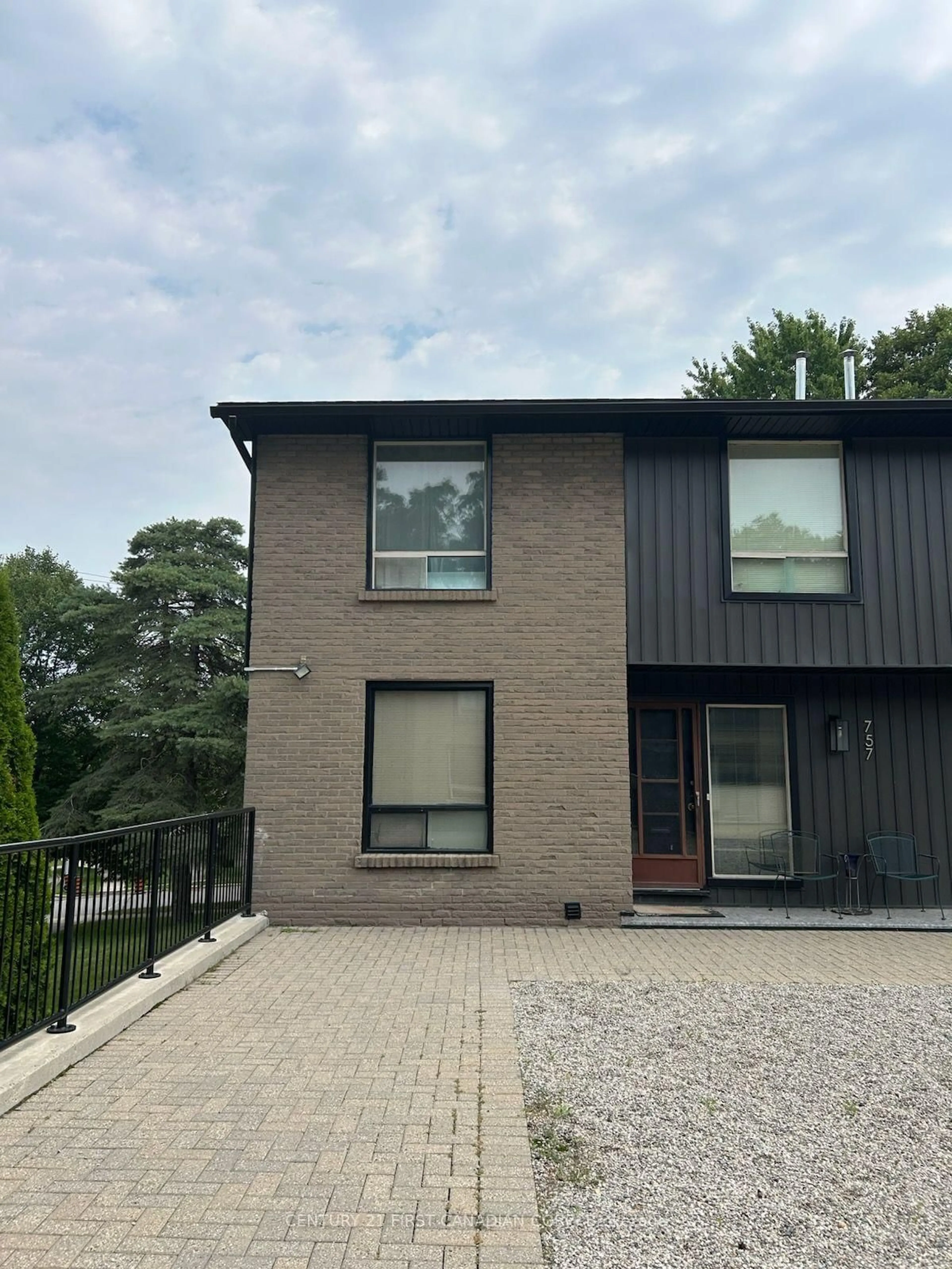 Home with brick exterior material, street for 757 Berkshire Dr, London South Ontario N6J 3B5