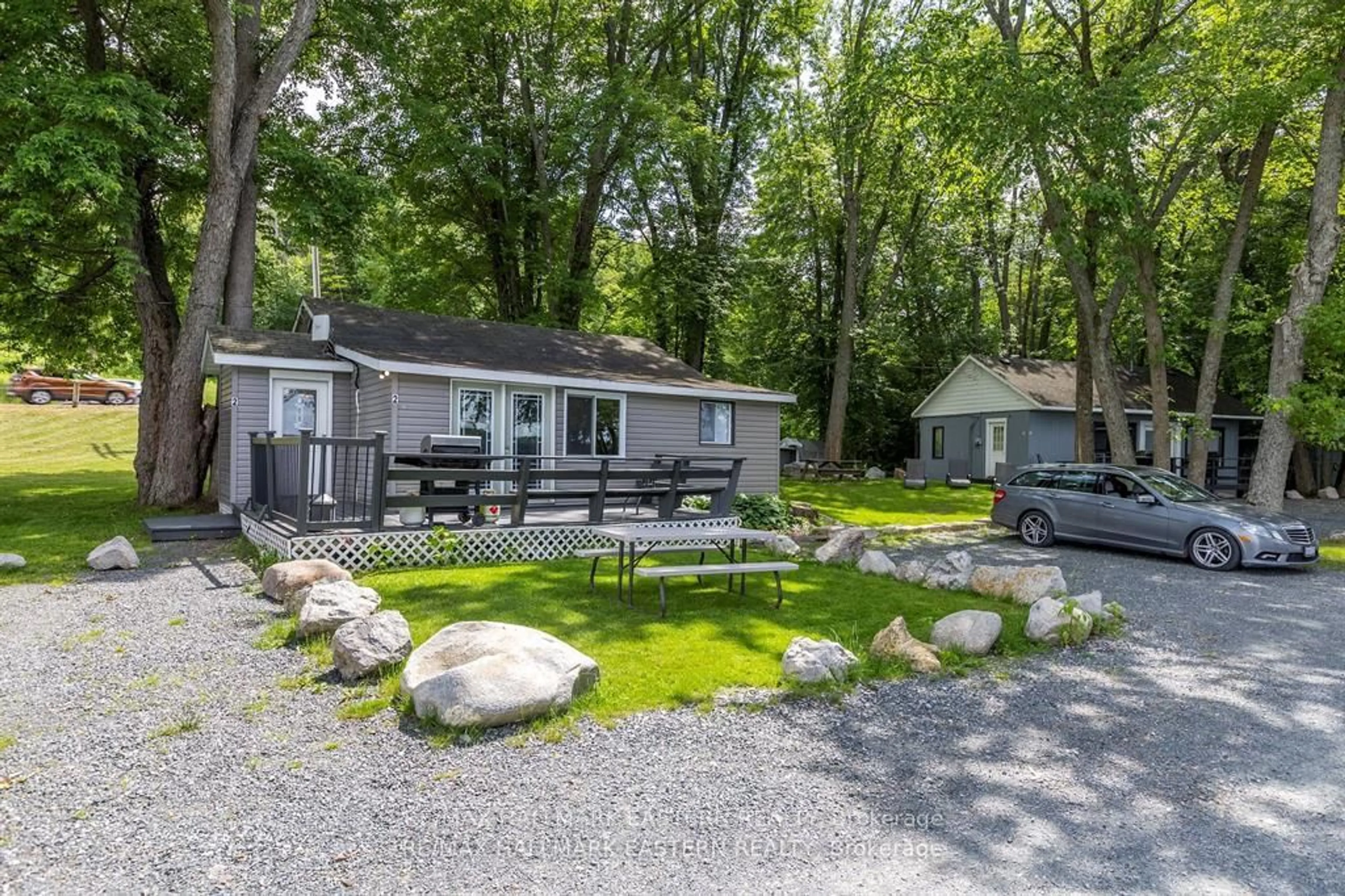 Patio, unknown for 13191 ON-62, Madoc Ontario K0K 2K0