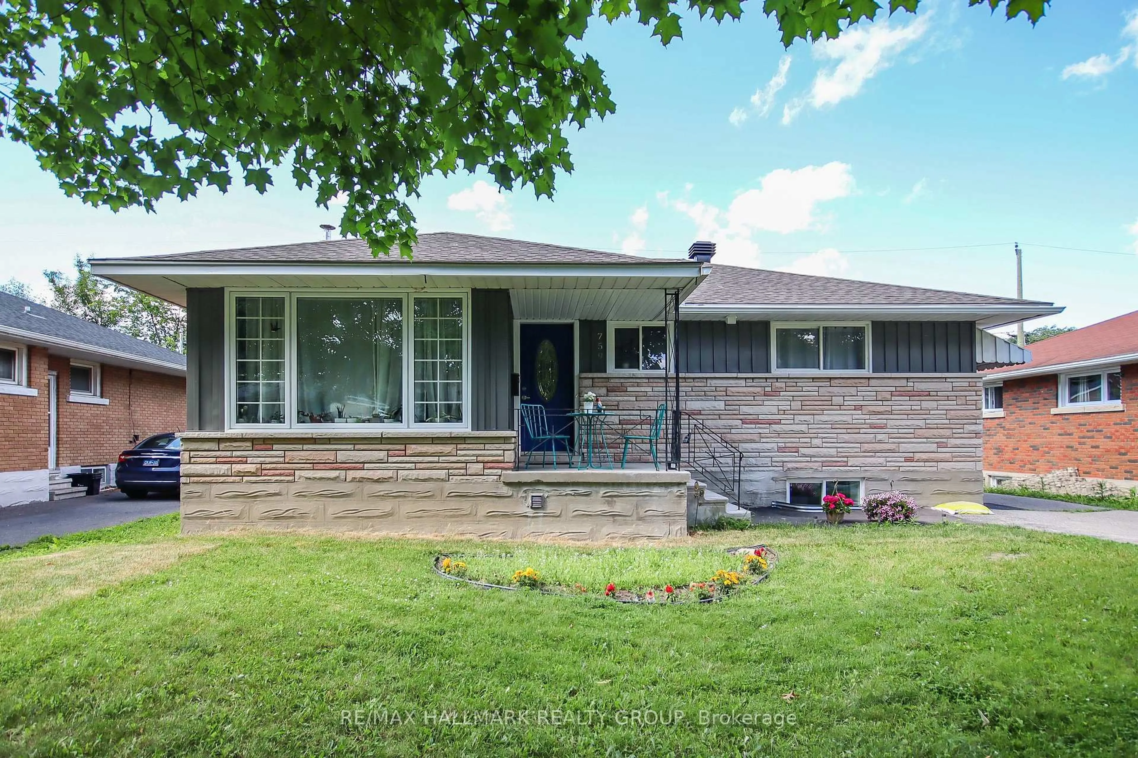 Home with brick exterior material, street for 759 ADAMS Ave, Ottawa Ontario K1G 2Y1