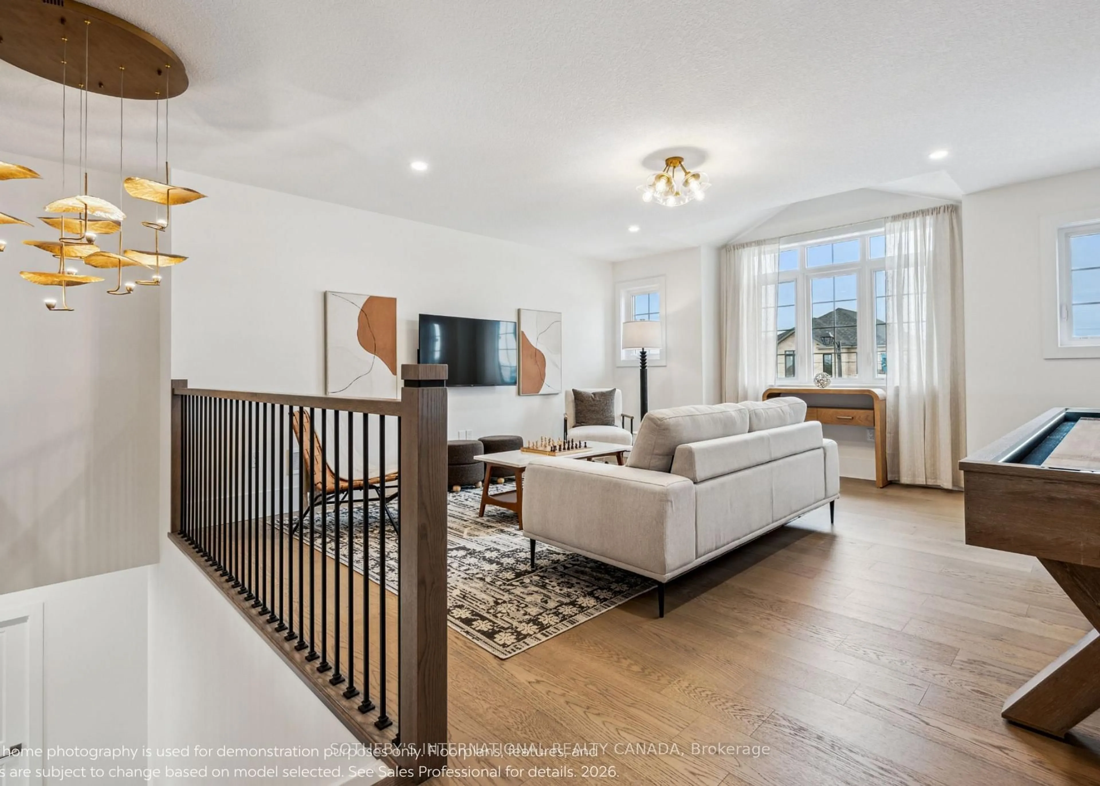 Living room with furniture, unknown for 524 Anton Cres, Kitchener Ontario N2R 1P6