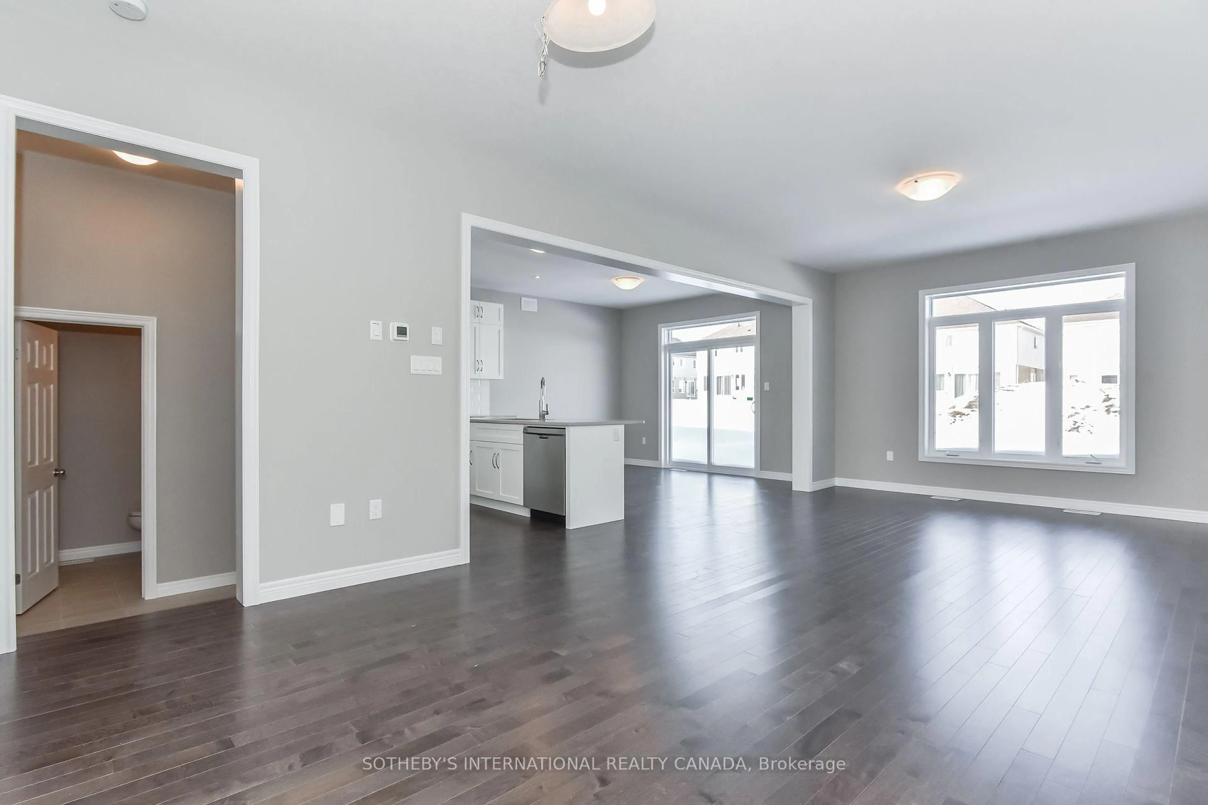 Unknown for 529 Anton Cres, Kitchener Ontario N2R 1P6