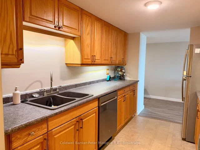 425 William St #B-02, North Bay 5