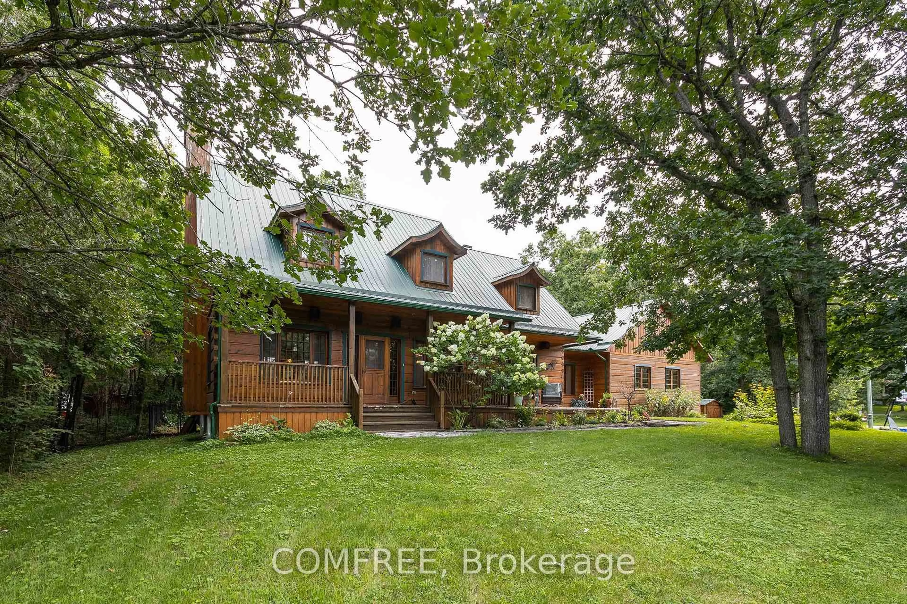 Home with brick exterior material, street for 7925 Resolute Way, Metcalfe Ontario K0A 2P0