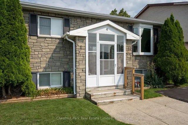 4 First Ave, Prince Edward County 2