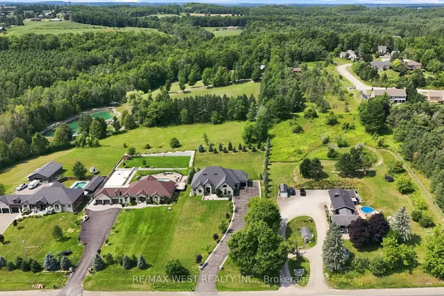 9450 Wellington Road 124, Erin 4