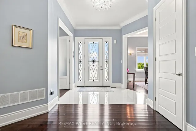 9450 Wellington Road 124, Erin 5