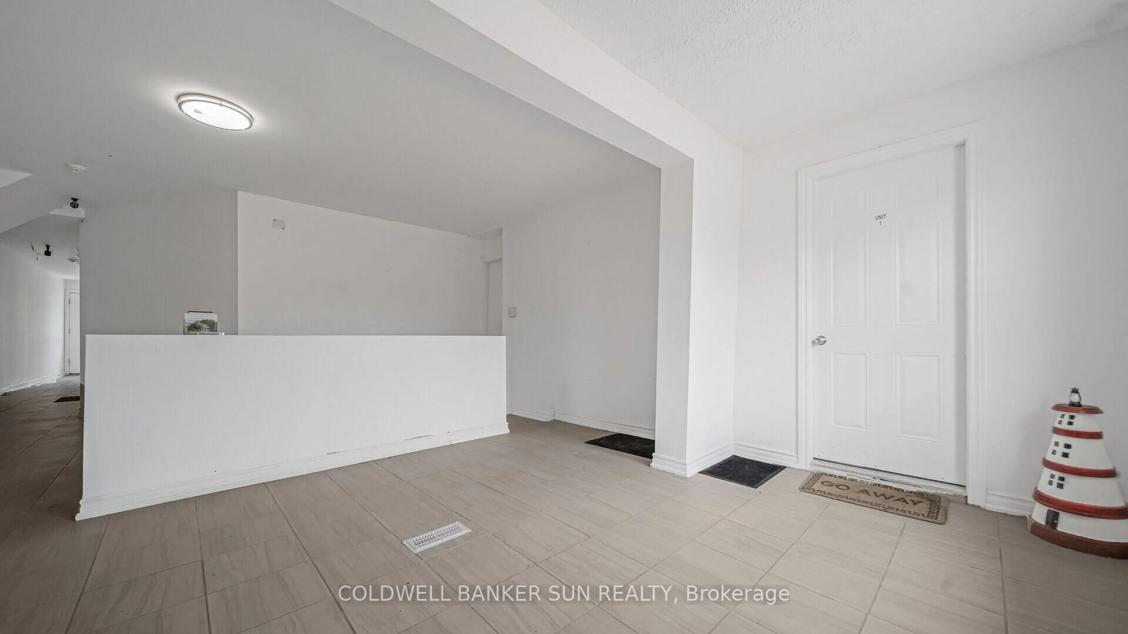 A pic of a room for 223-227 Gilmore Rd, Fort Erie Ontario L2A 2M2