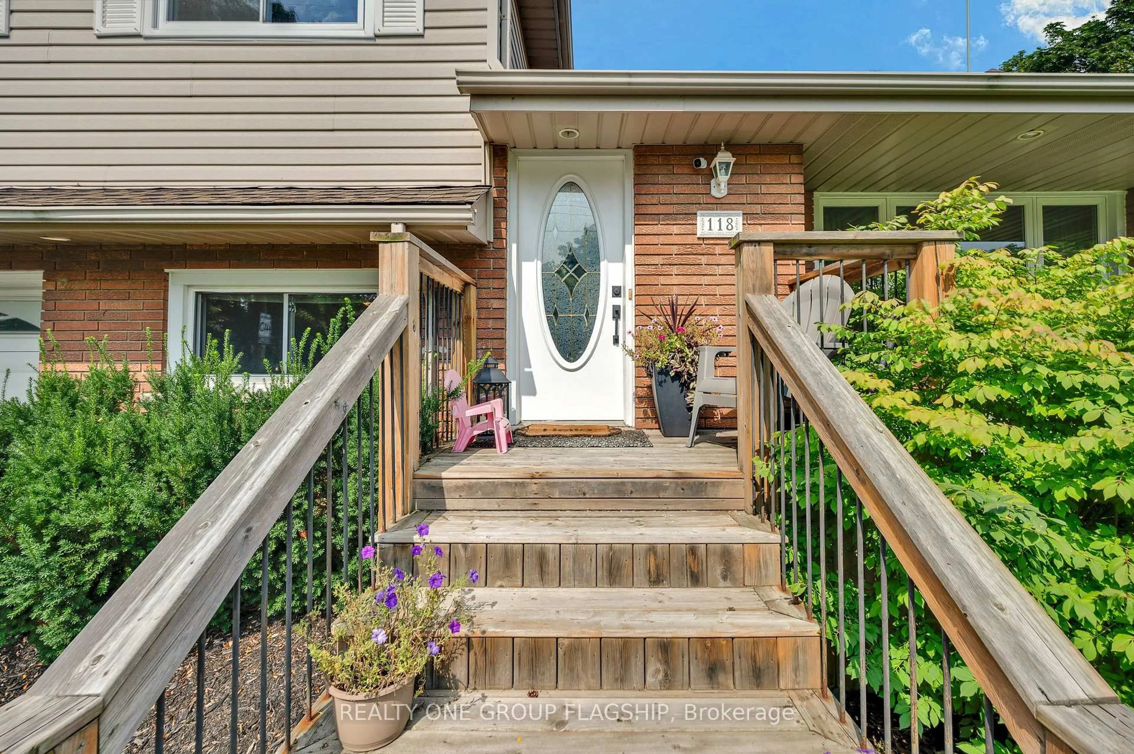 Unknown for 118 Princeton Dr, Hamilton Ontario L8T 4B7