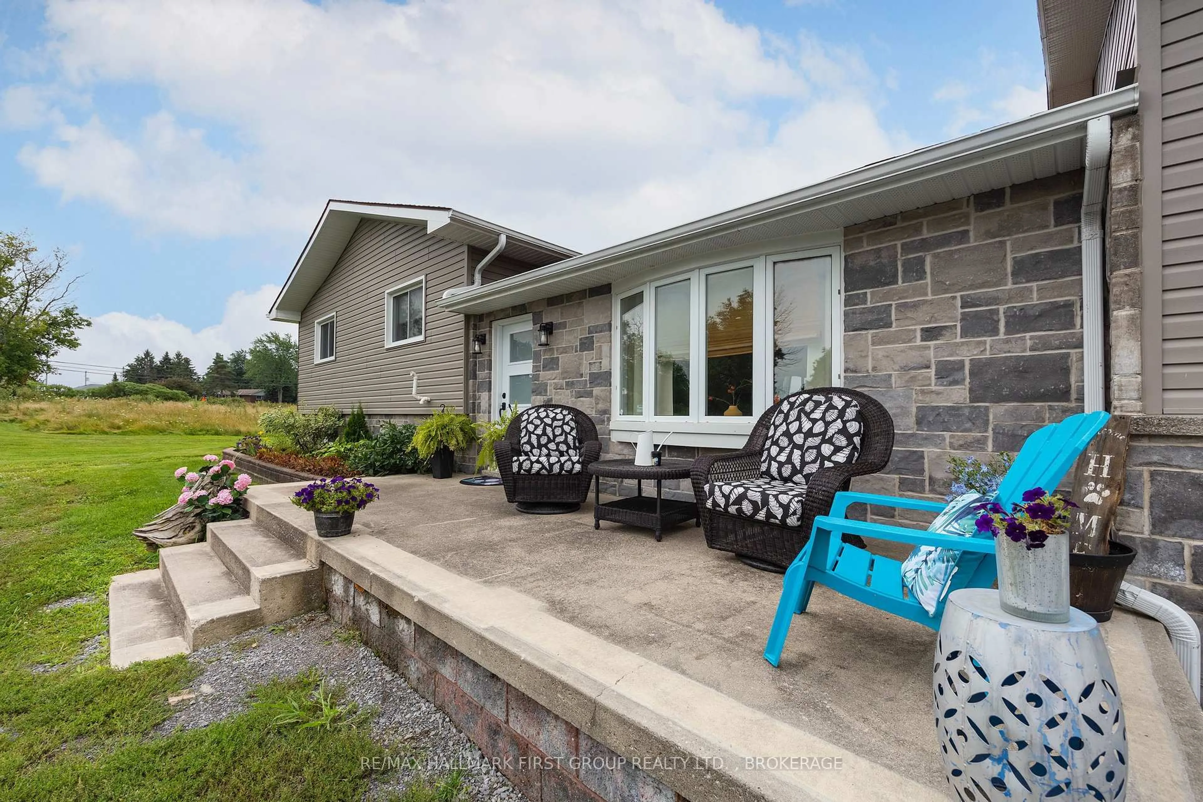 Patio, unknown for 19 Sunset Lane, Kingston Ontario K7L 4V3