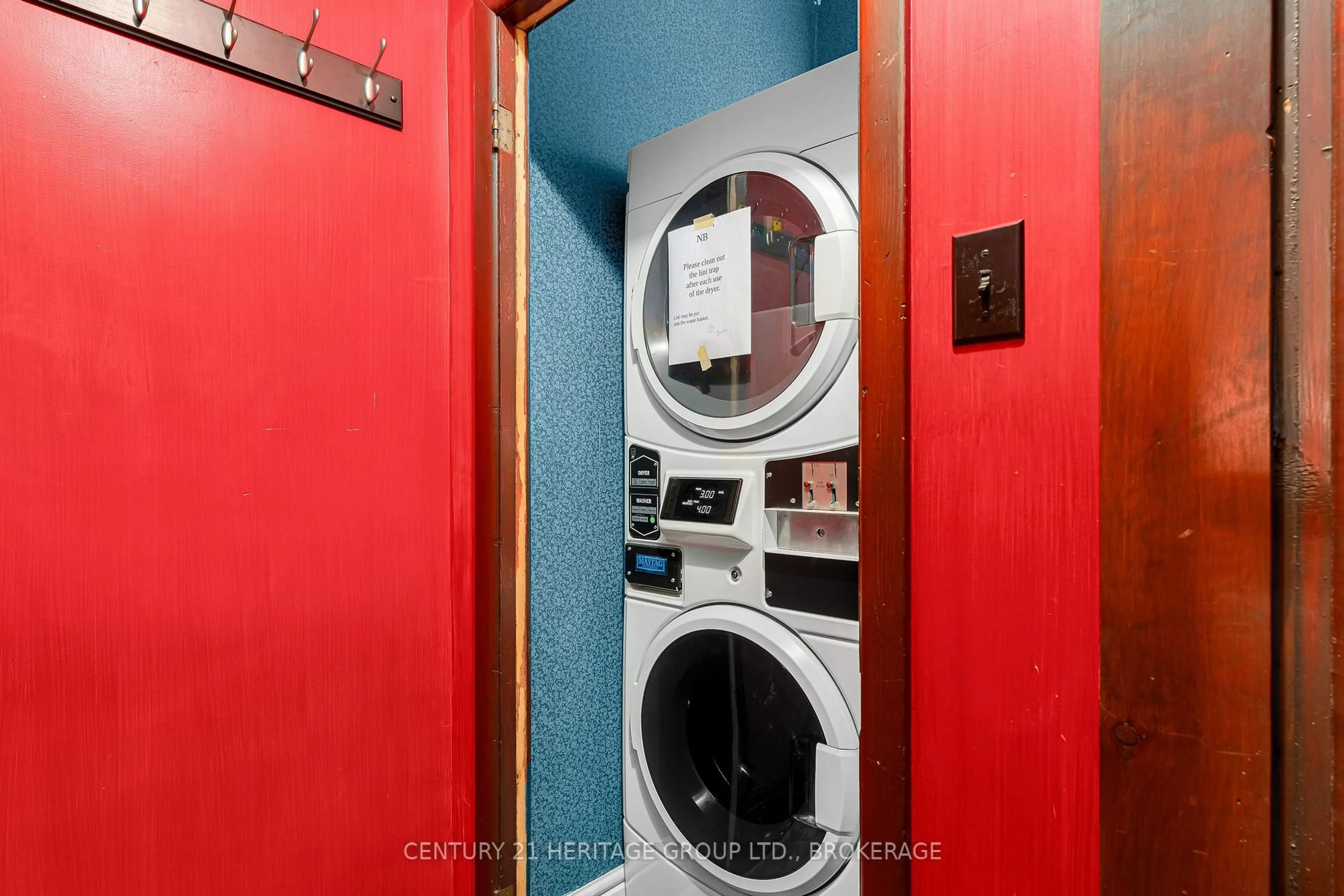 Laundry room for 25 Colborne St, Kingston Ontario K7K 1C5