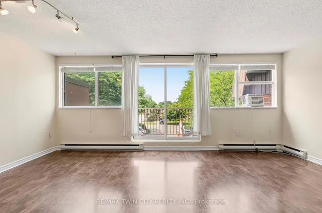 36 Hayhurst Rd #301, Brantford 2