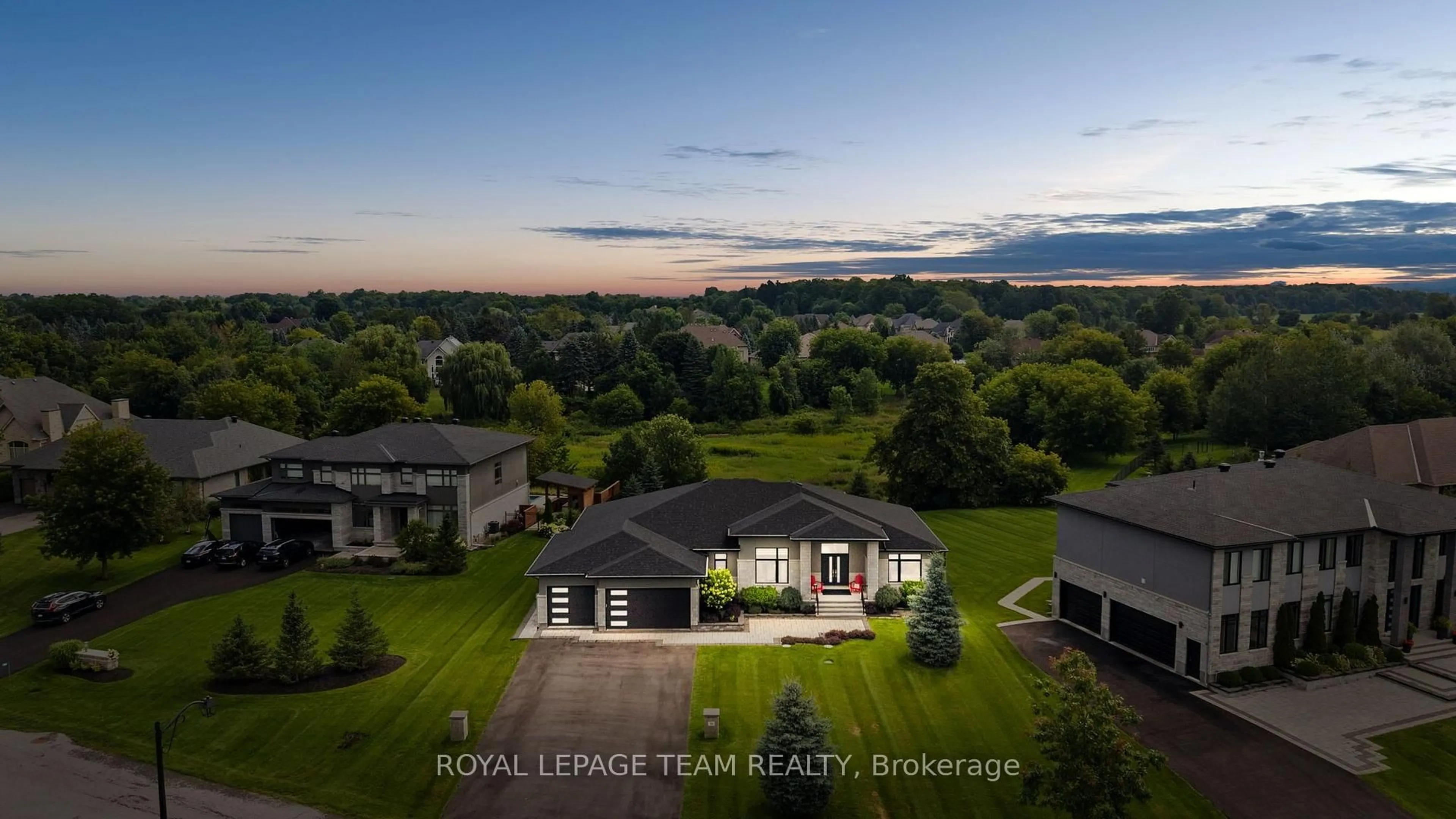A pic from outside/outdoor area/front of a property/back of a property/a pic from drone, water/lake/river/ocean view for 792 McManus Ave, Ottawa Ontario K4M 0E8