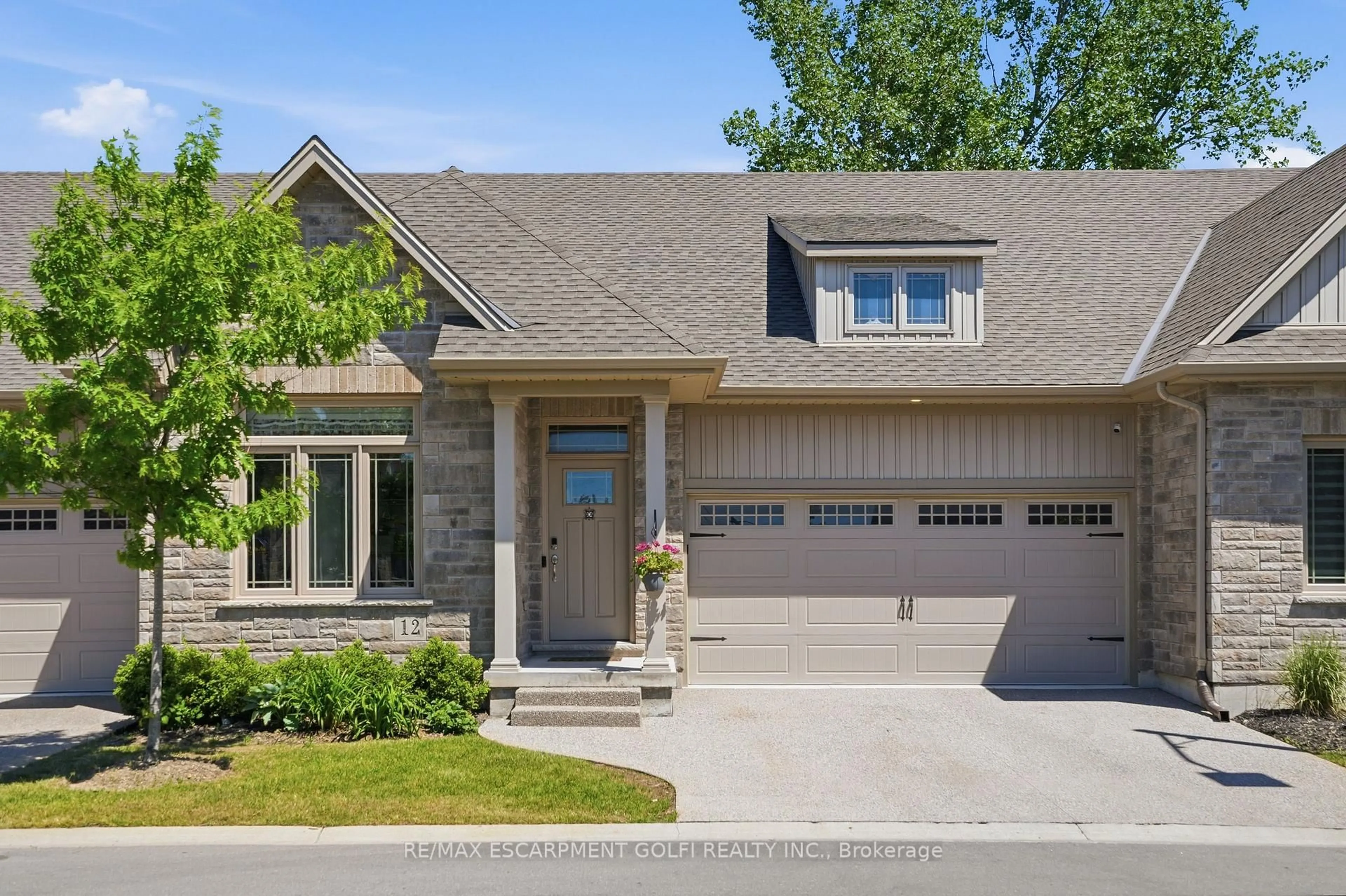 Home with brick exterior material, street for 45 Dorchester Blvd #12, St. Catharines Ontario L2M 0C4
