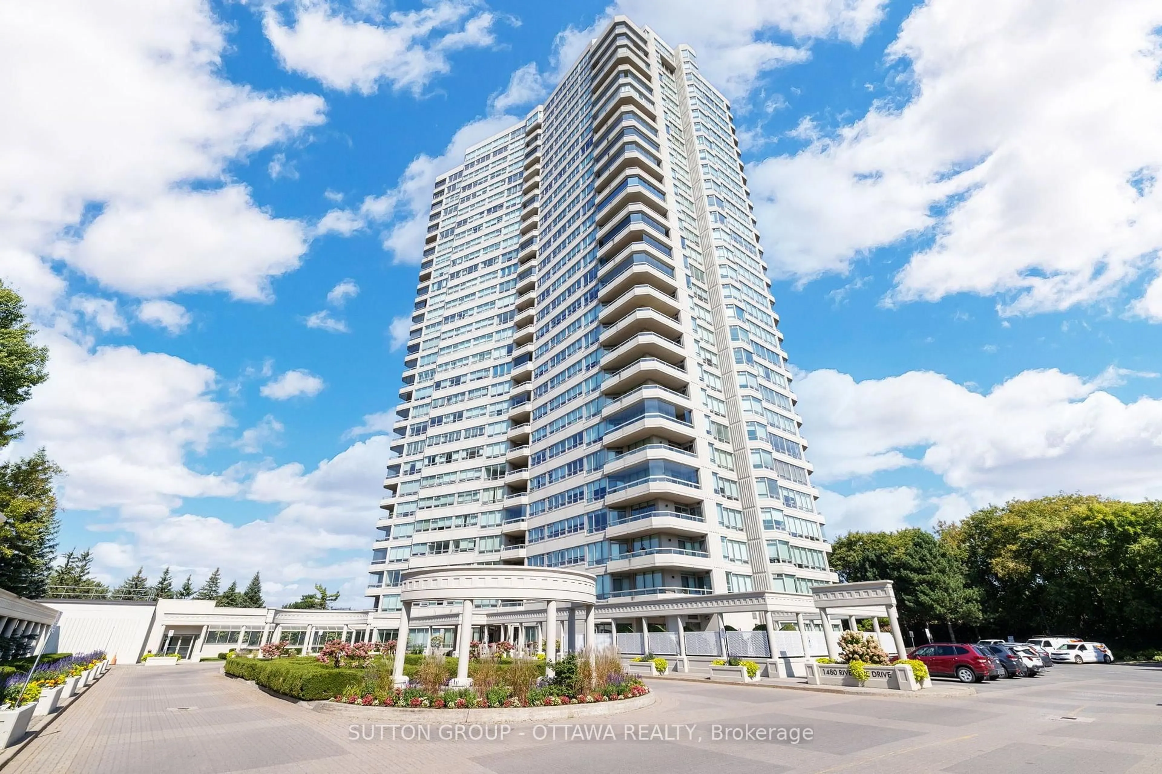 Unknown for 1480 RIVERSIDE Dr #803, Ottawa Ontario K1G 5H2