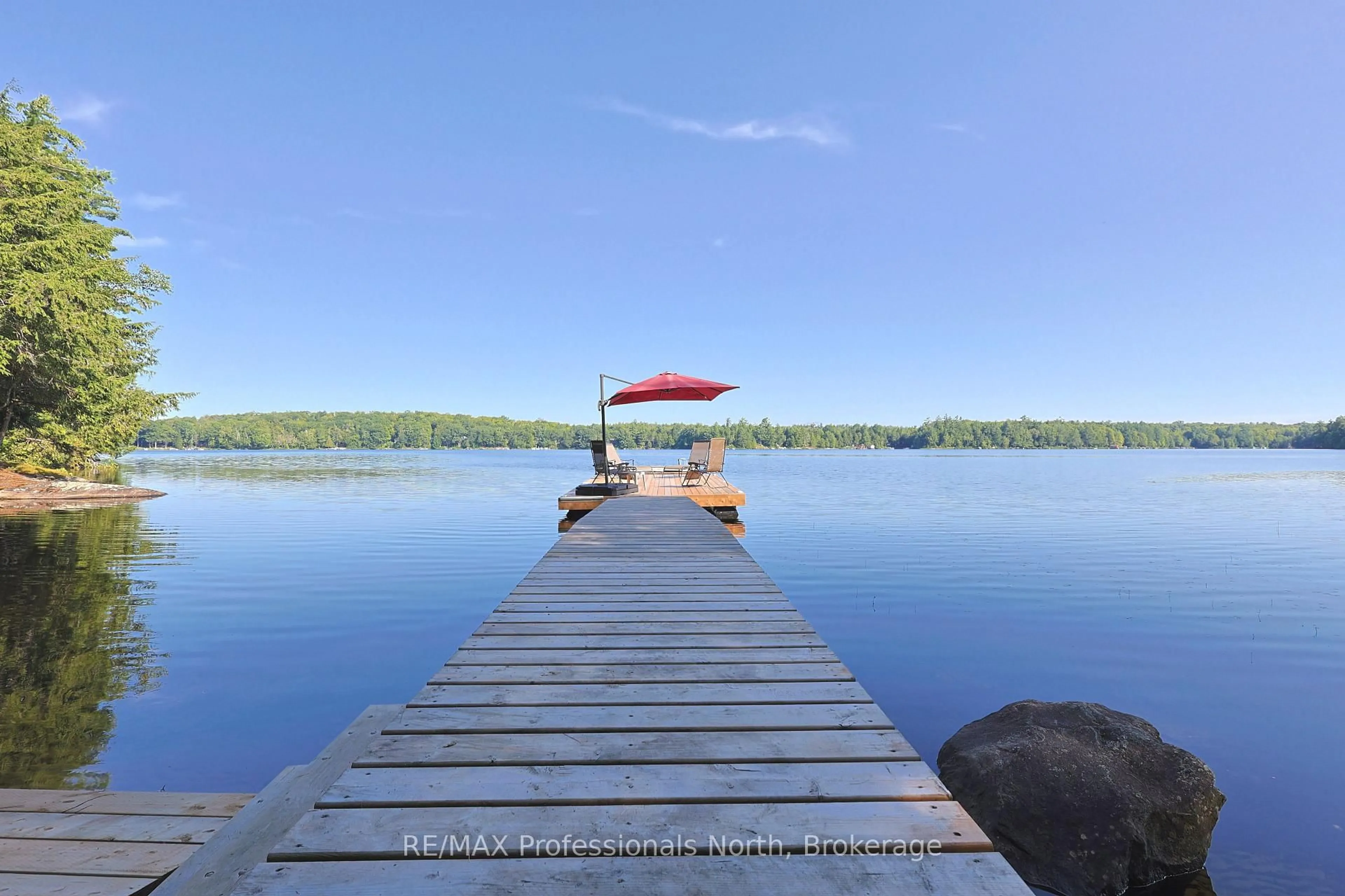 Patio, water/lake/river/ocean view for 1365 Dickie Lake Rd, Lake of Bays Ontario P0B 1A0