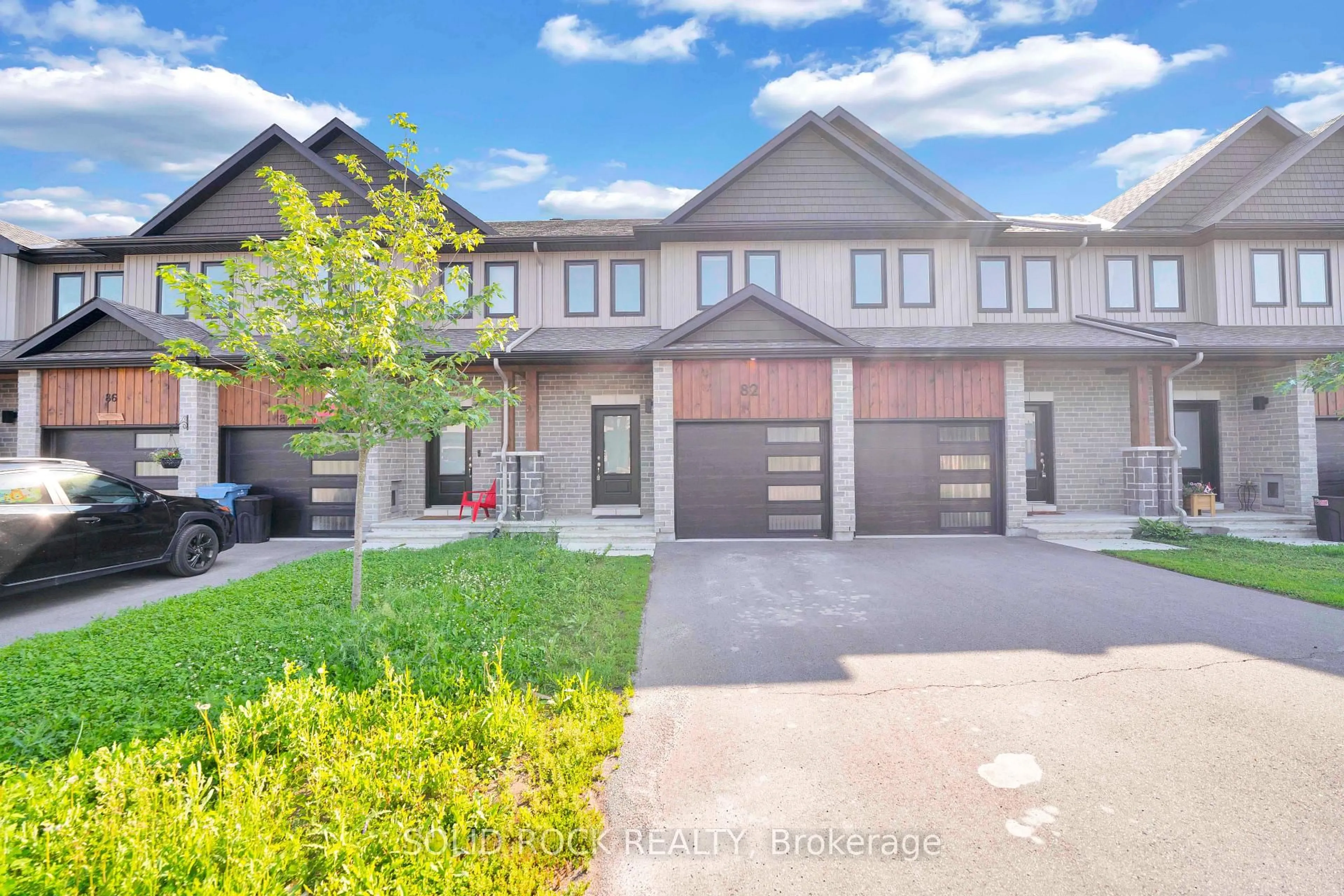 Unknown for 82 O'Donovan Dr, Carleton Place Ontario K7C 0S2