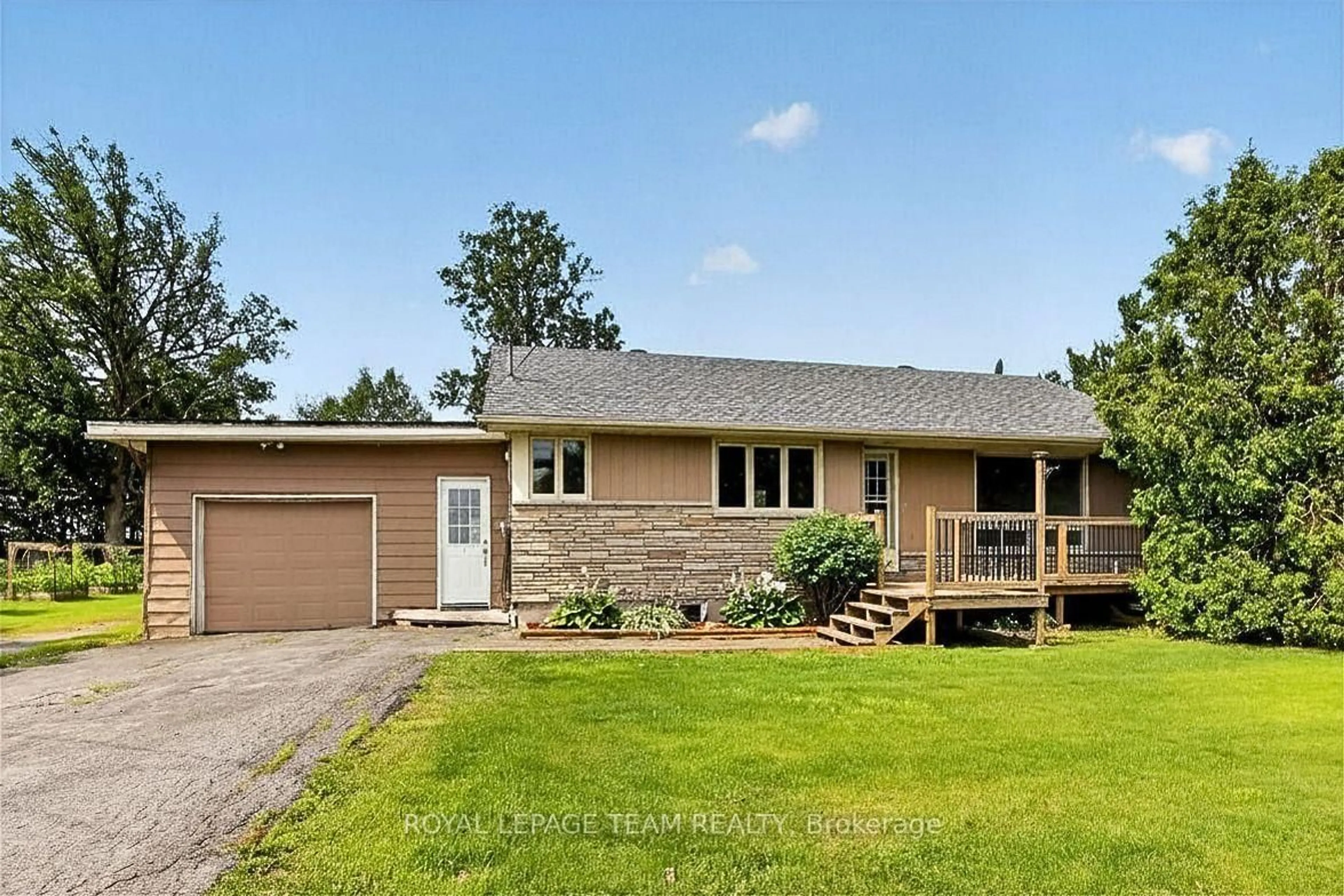 Unknown for 3679 Dunrobin Rd, Ottawa Ontario K0A 3M0
