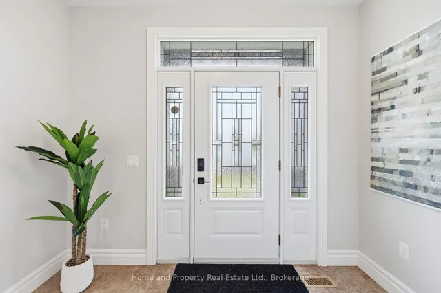 793 Beach Blvd, Hamilton 5