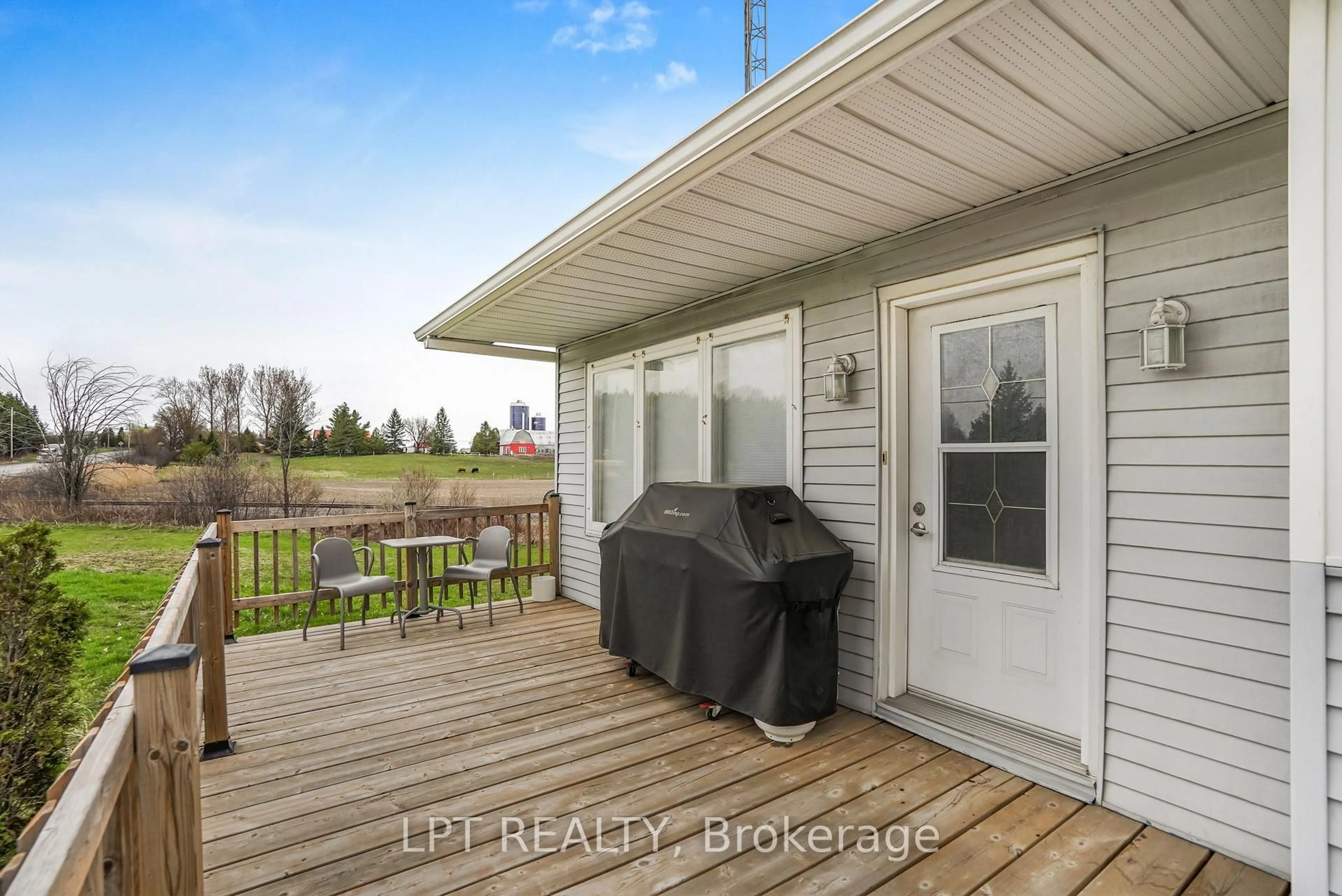Unknown for 4280 Highway 34 Highway, Champlain Ontario K0B 1R0