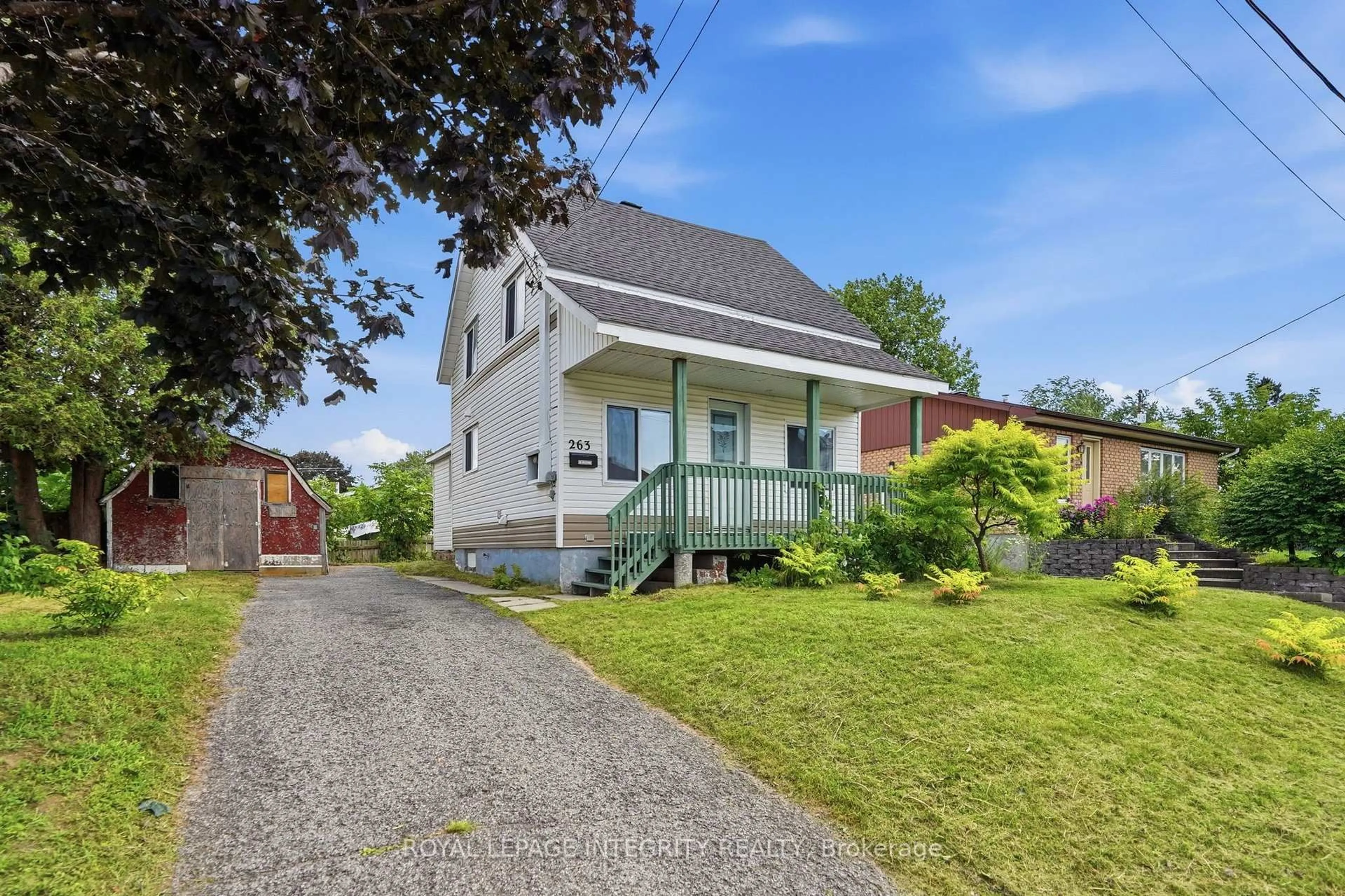 A pic from outside/outdoor area/front of a property/back of a property/a pic from drone, street for 263 BERTHA St, Hawkesbury Ontario K6A 2A7