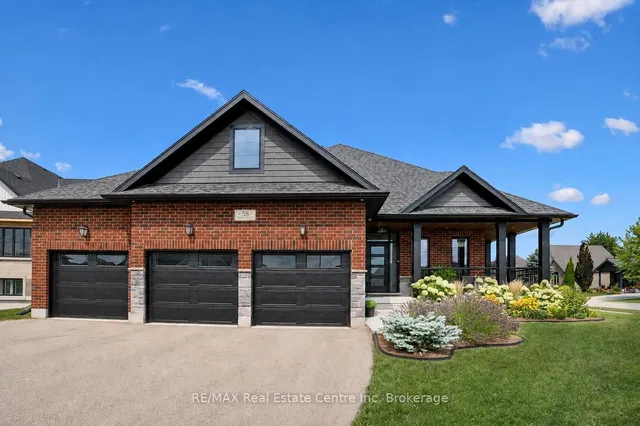58 Carriage Crossing, Mapleton