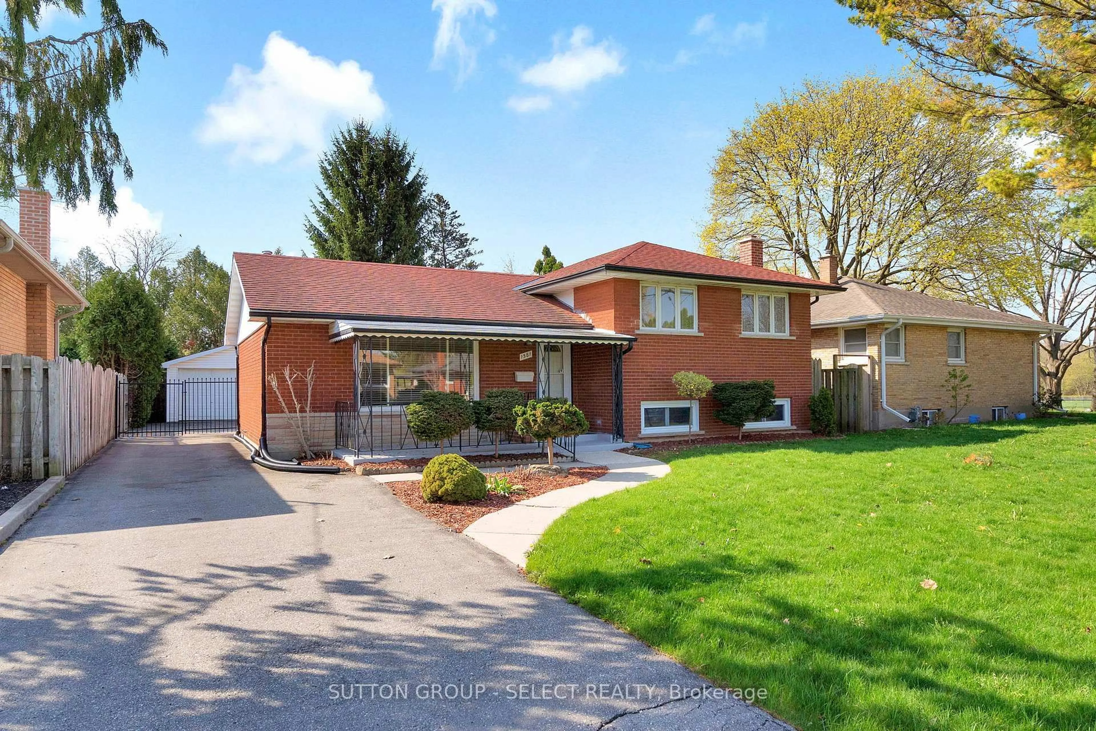 Home with brick exterior material, street for 1581 Borden St, London East Ontario N5W 2P9