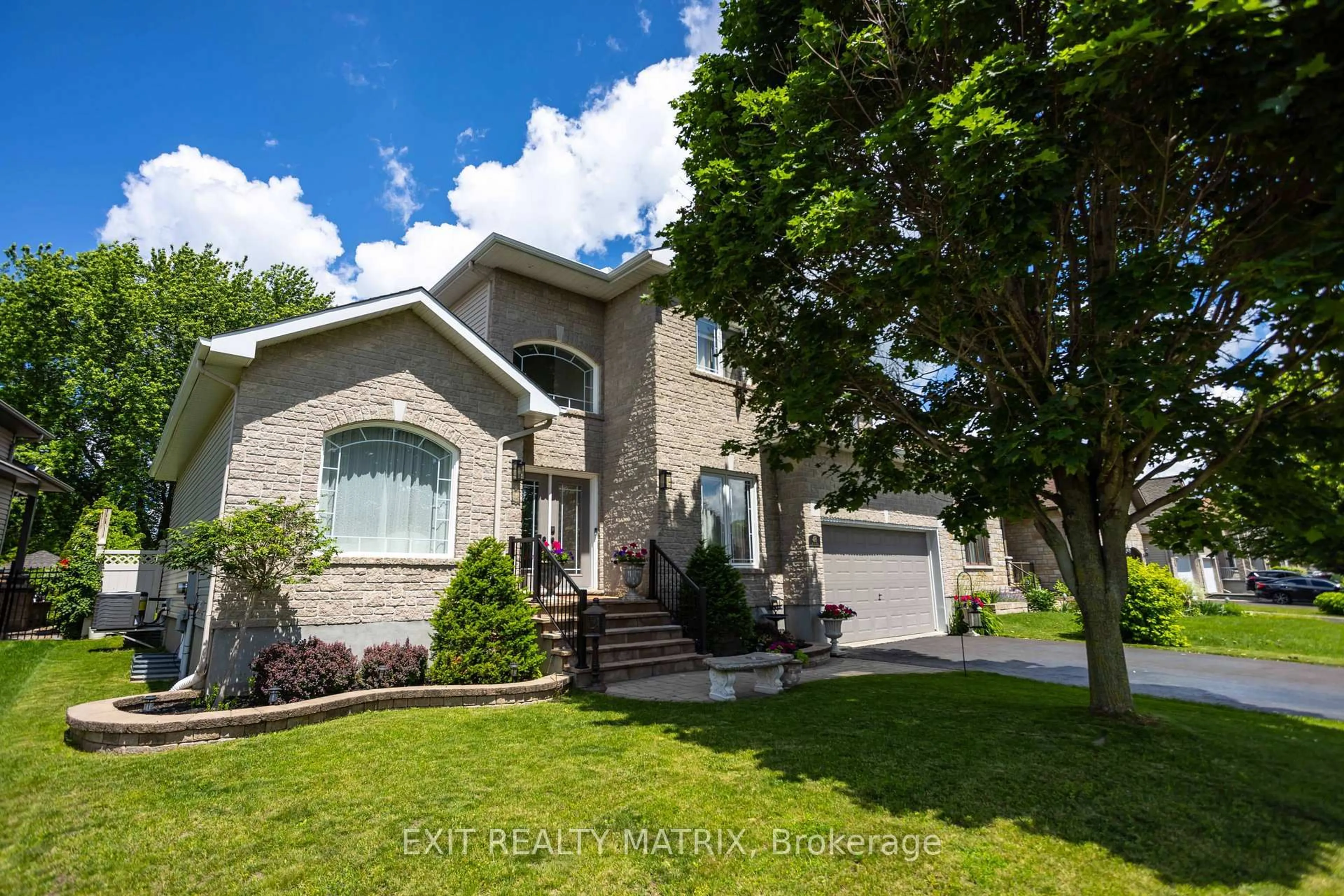 Home with brick exterior material, street for 48 De La Rive Dr, Russell Ontario K0A 1W0