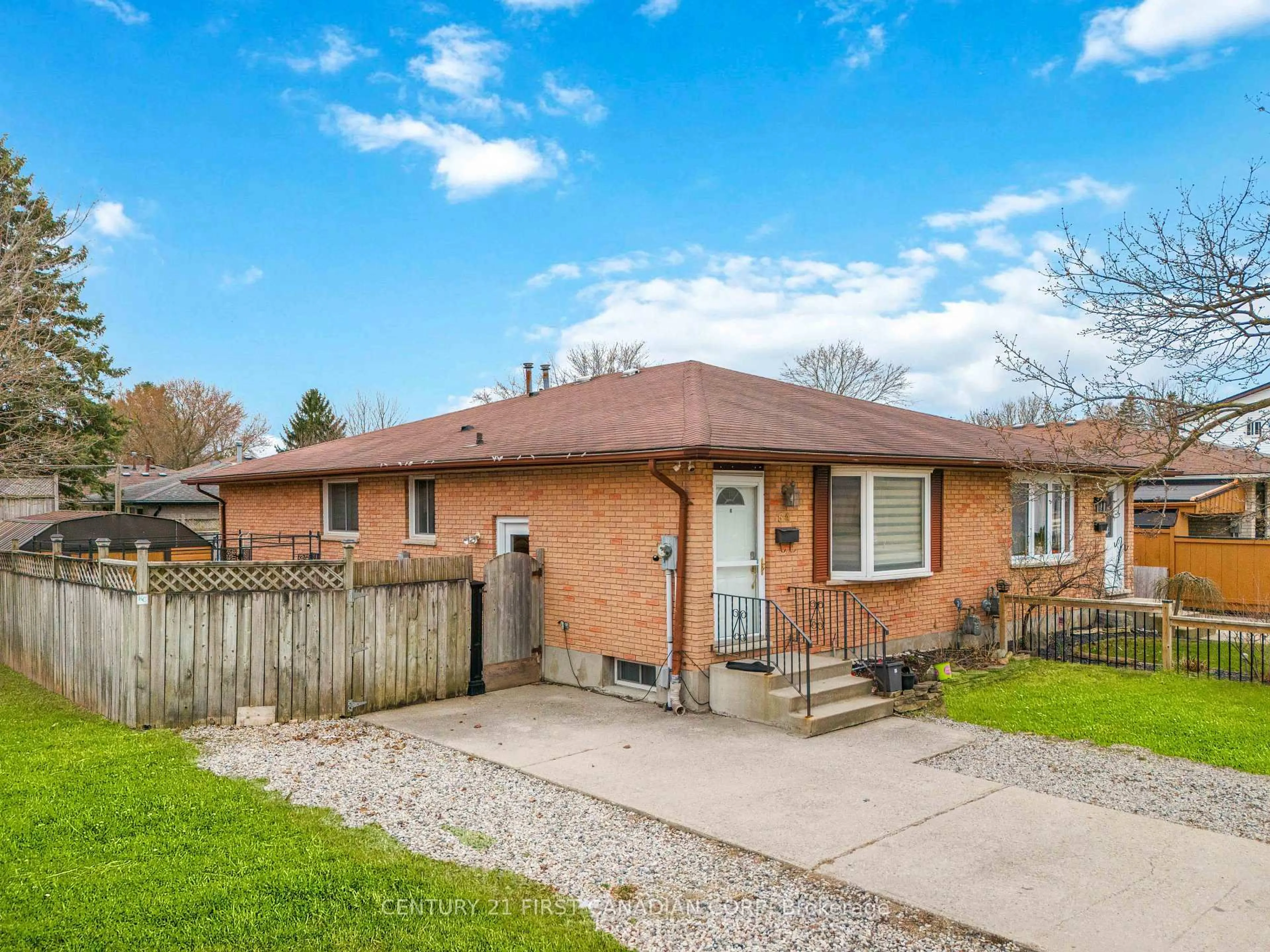 Home with brick exterior material, street for 54 Brennan Dr, Strathroy-Caradoc Ontario N7G 3S3
