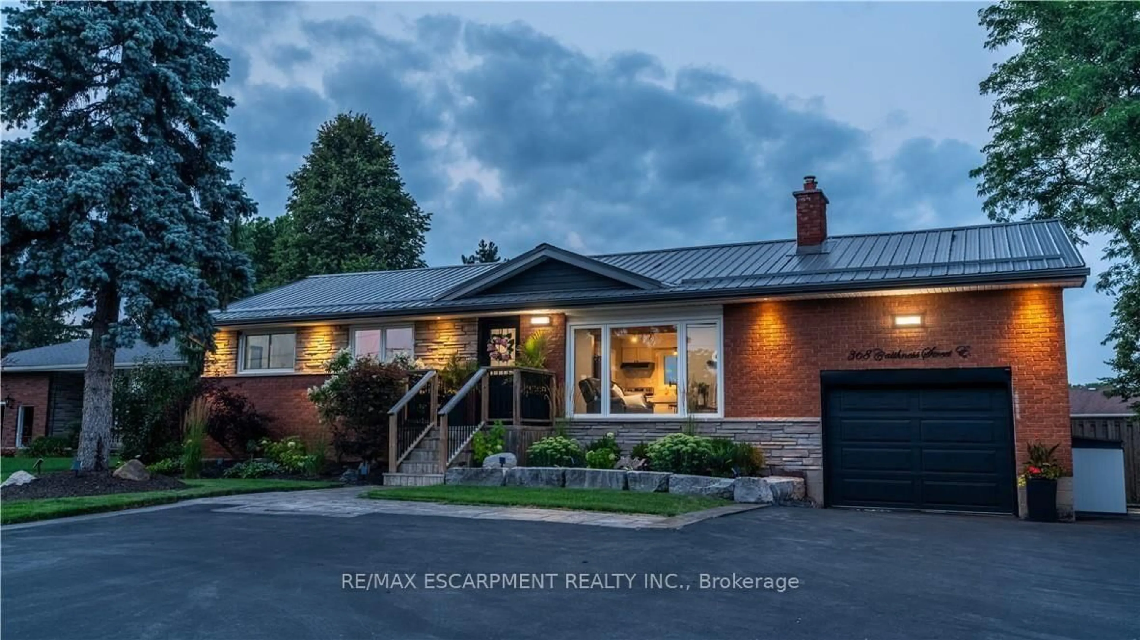 Home with brick exterior material, street for 368 Caithness St, Haldimand Ontario N3W 1C9
