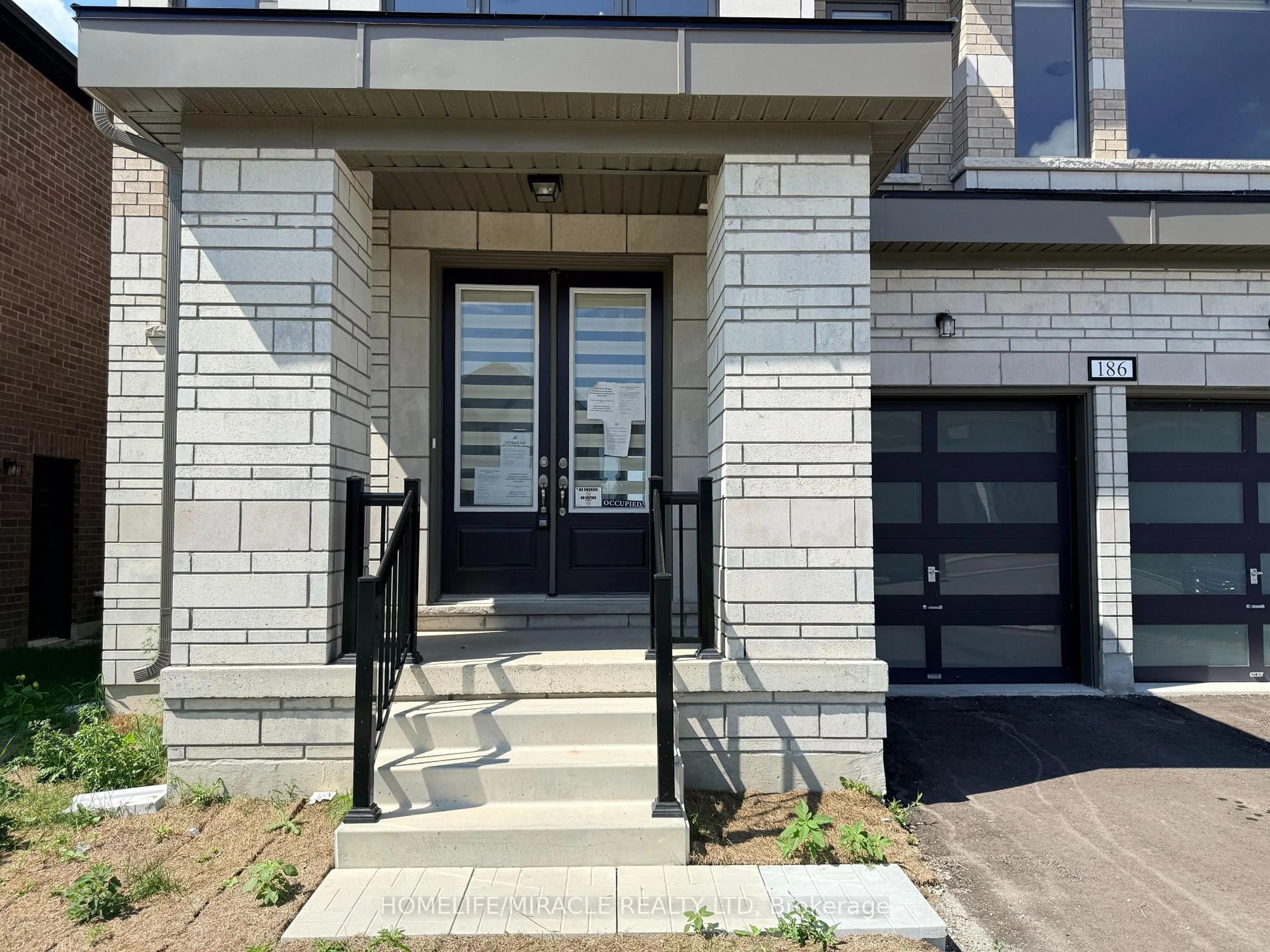 Indoor entryway for 186 St Joseph Rd, Kawartha Lakes Ontario K9V 0R7