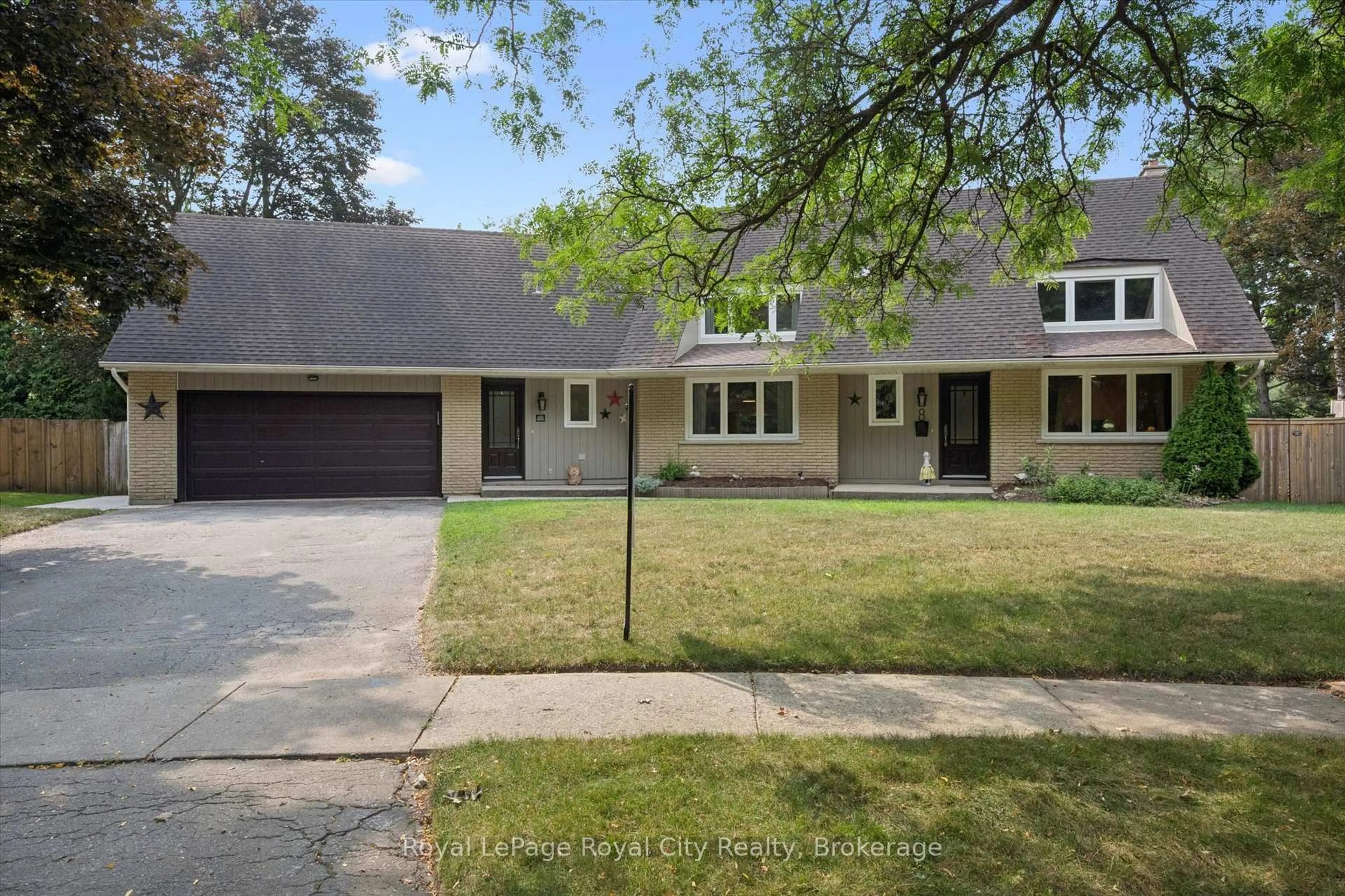 Unknown for 8 Berkley Pl, Guelph Ontario N1E 1E6