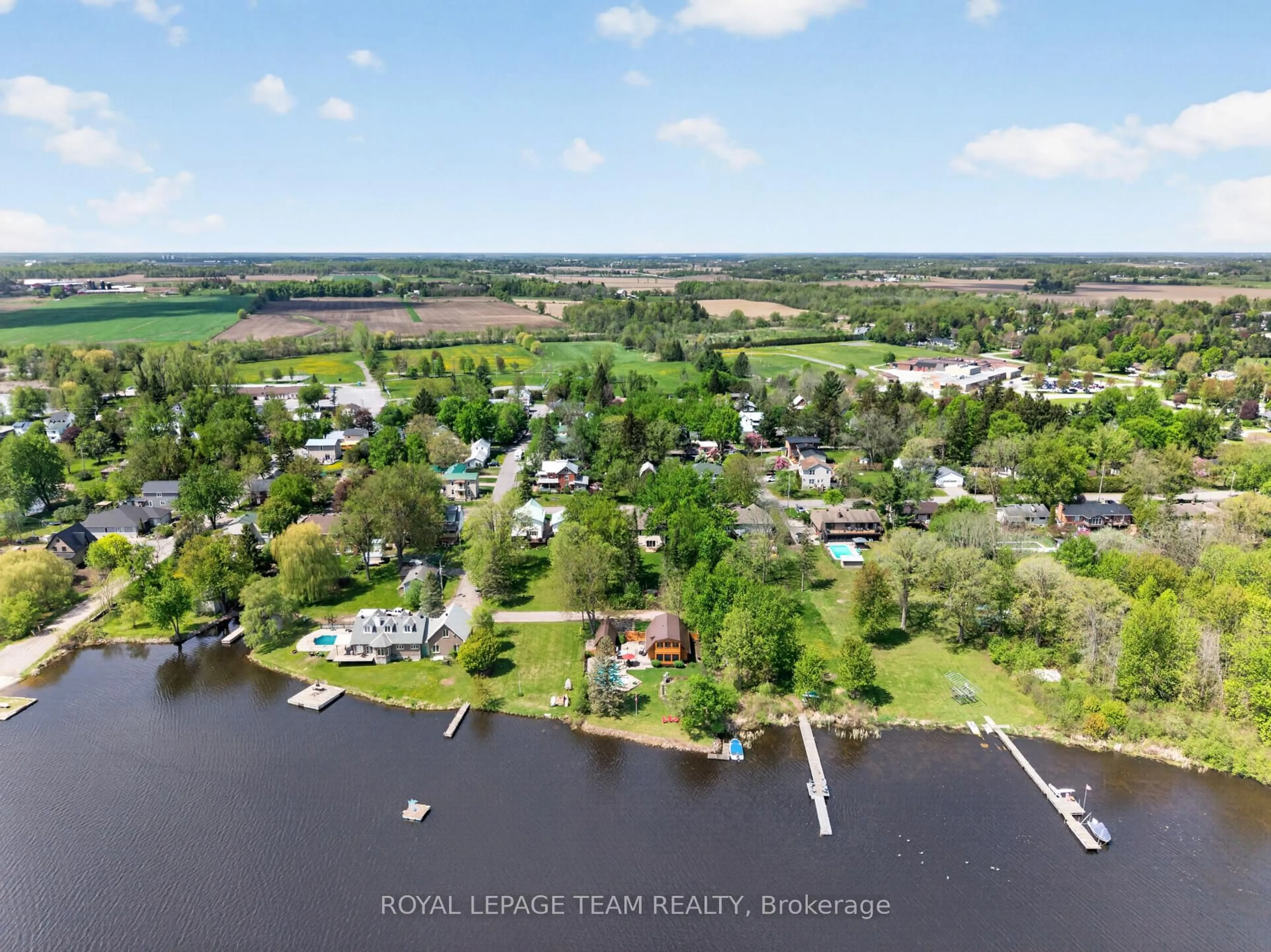 A pic from outside/outdoor area/front of a property/back of a property/a pic from drone, water/lake/river/ocean view for 6721 Rideau St, Kars Ontario K0A 2E0