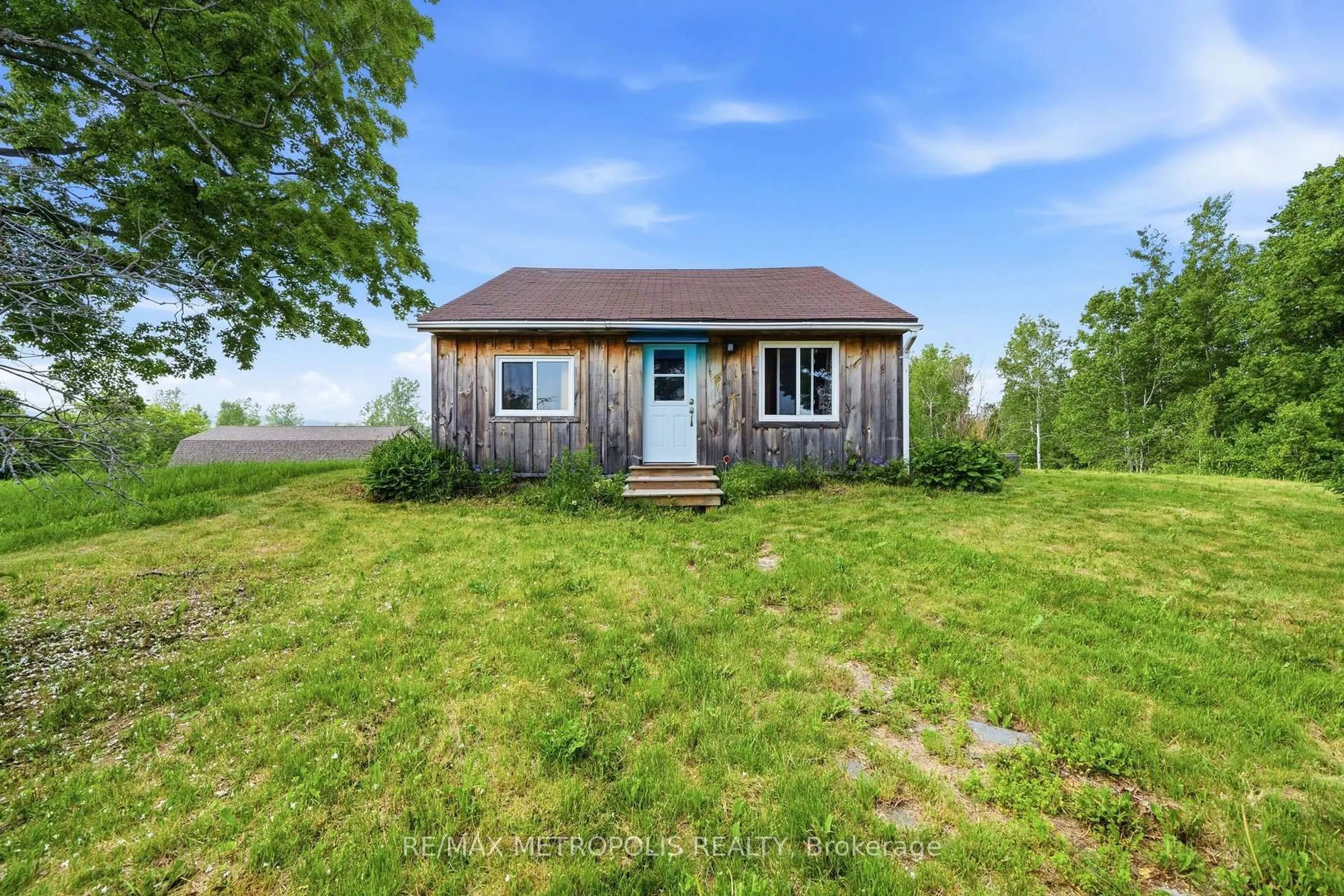 Shed for 532 Mitchell Rd, Cramahe Ontario K0K 3K0