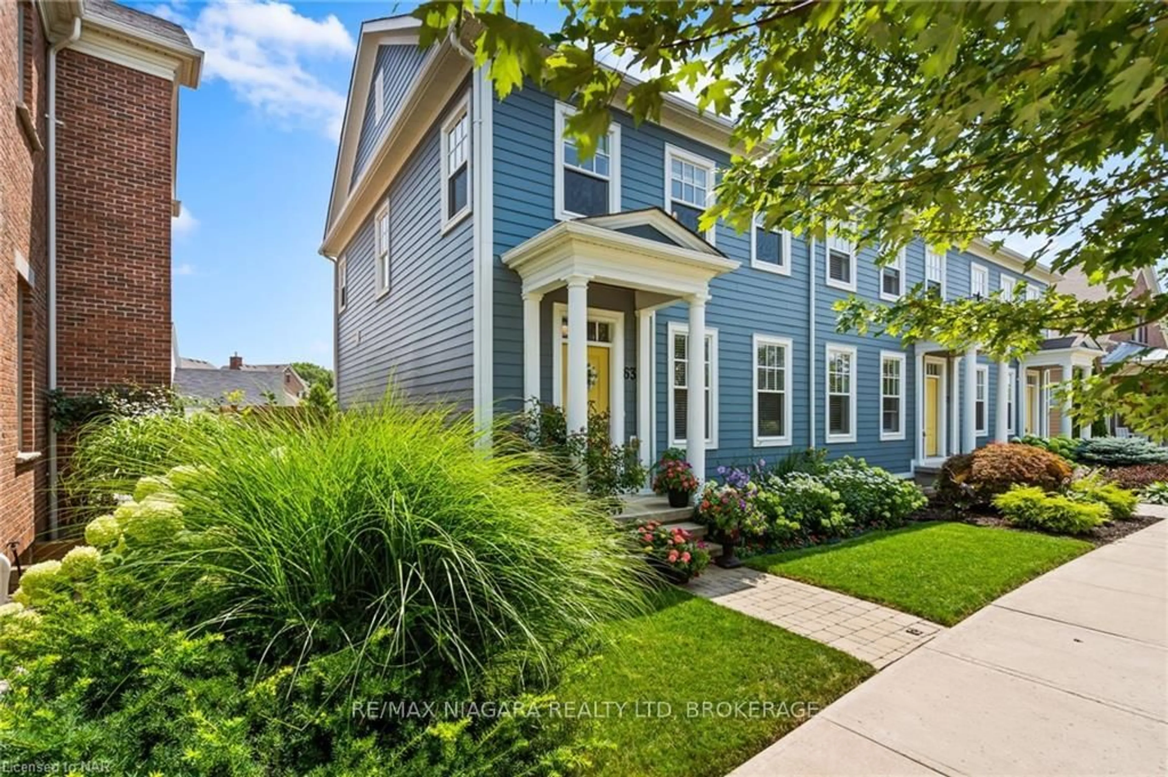 Home with vinyl exterior material, street for 63 BROCK St, Niagara-on-the-Lake Ontario L0S 1J0