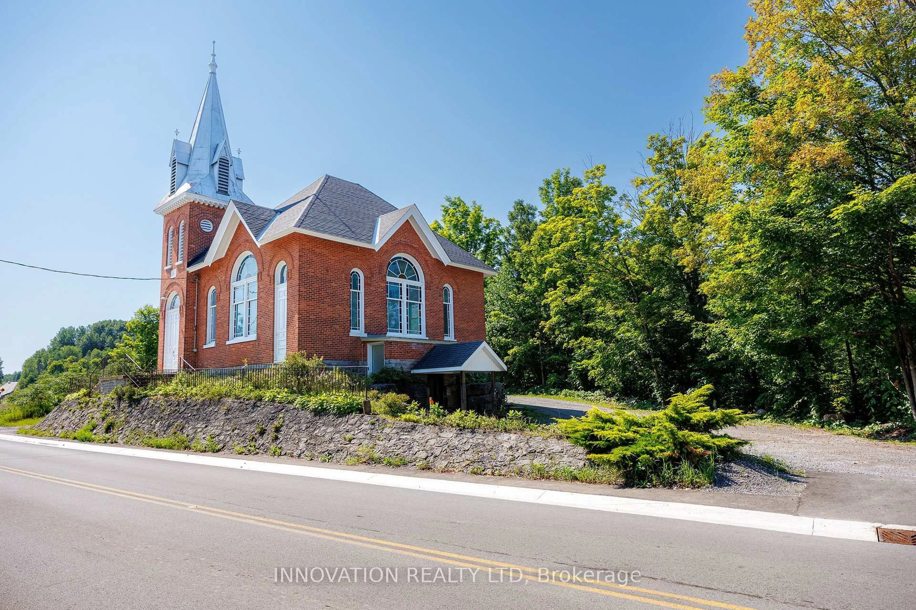 A pic from outside/outdoor area/front of a property/back of a property/a pic from drone, unknown for 1673 Burnstown Rd, Burnstown Ontario K0J 1G0