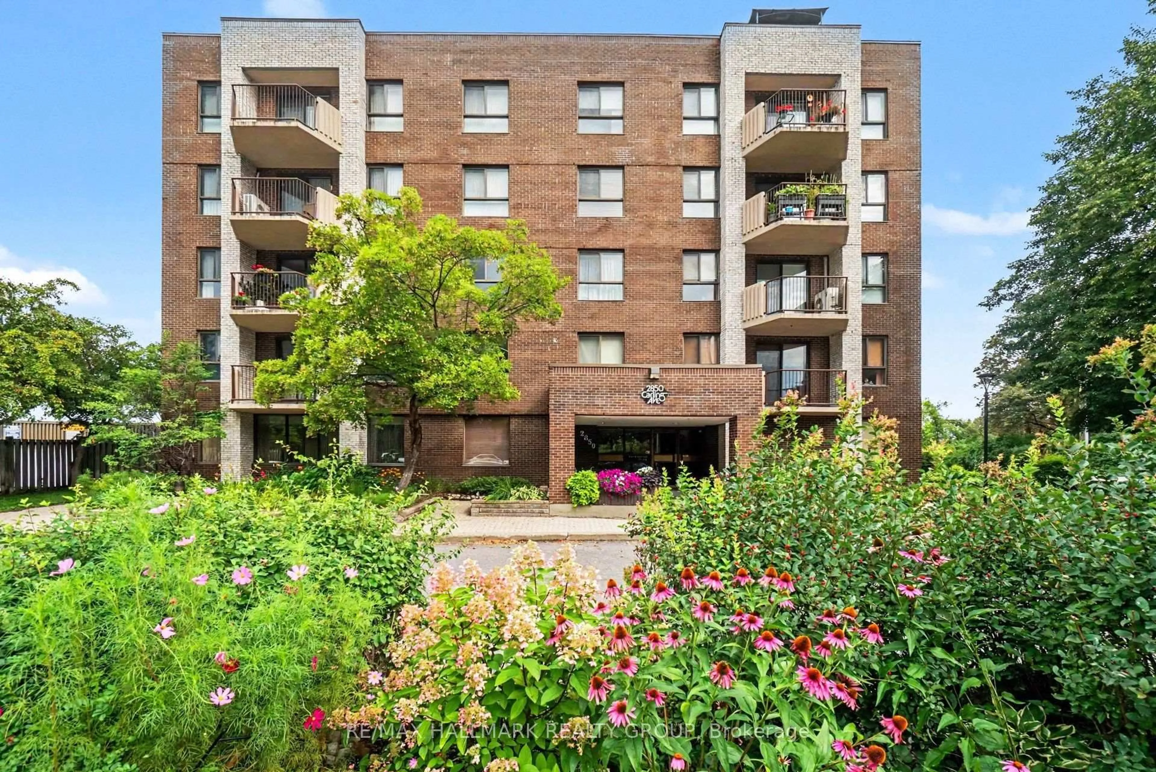 Unknown for 2850 CARLING Ave #302, Ottawa Ontario K2B 8M4