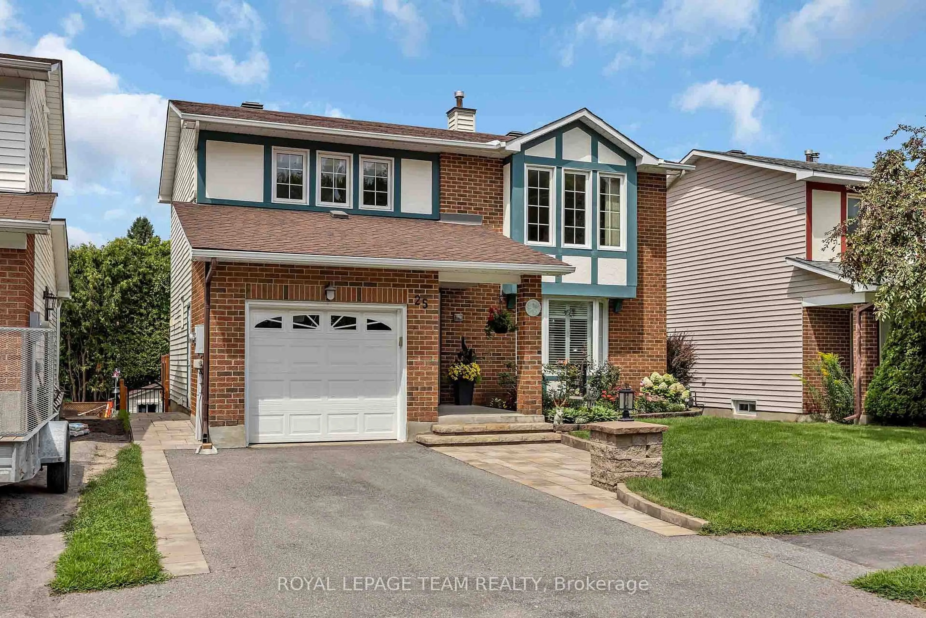 Home with brick exterior material, street for 25 Tamblyn Cres, Kanata Ontario K2L 3A5