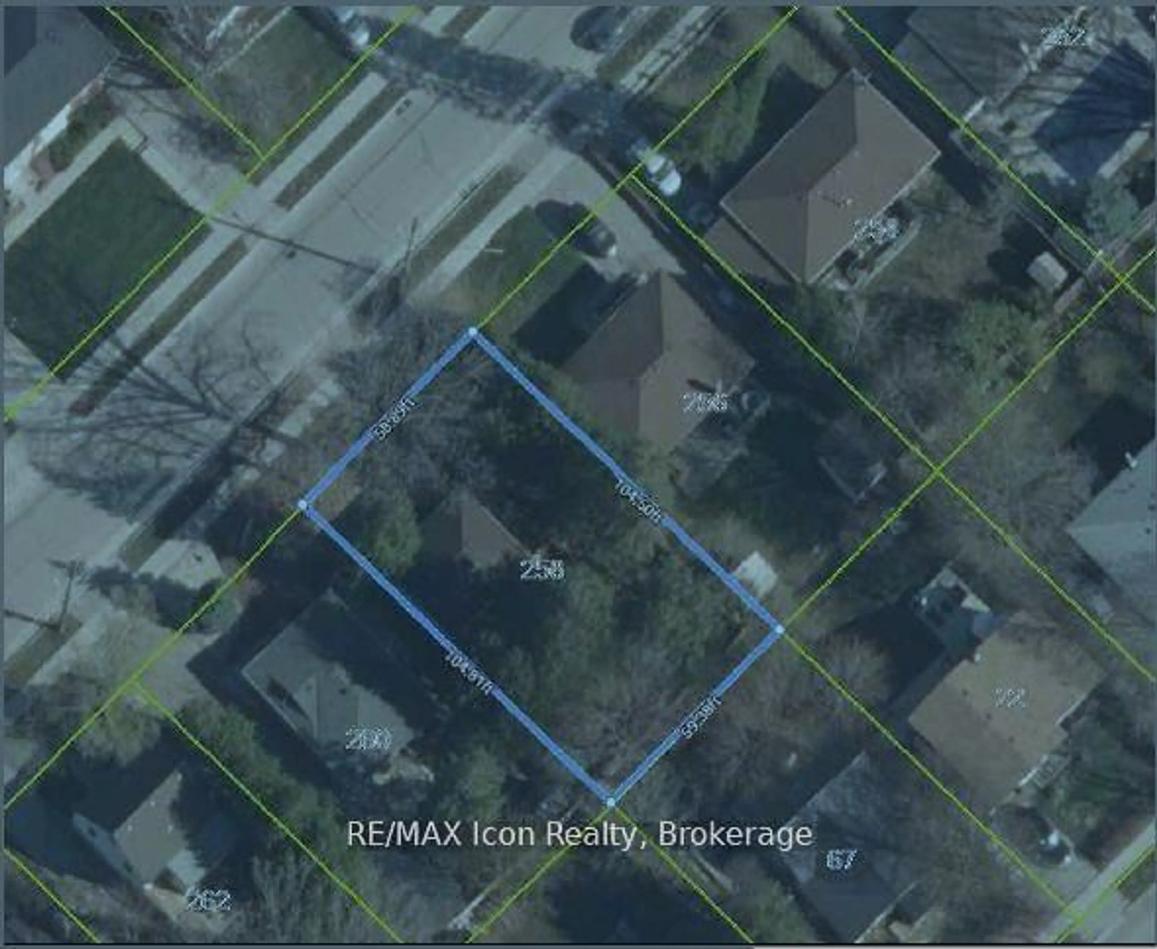 A pic from outside/outdoor area/front of a property/back of a property/a pic from drone, building for 258 Water St, Guelph Ontario N1G 1B7