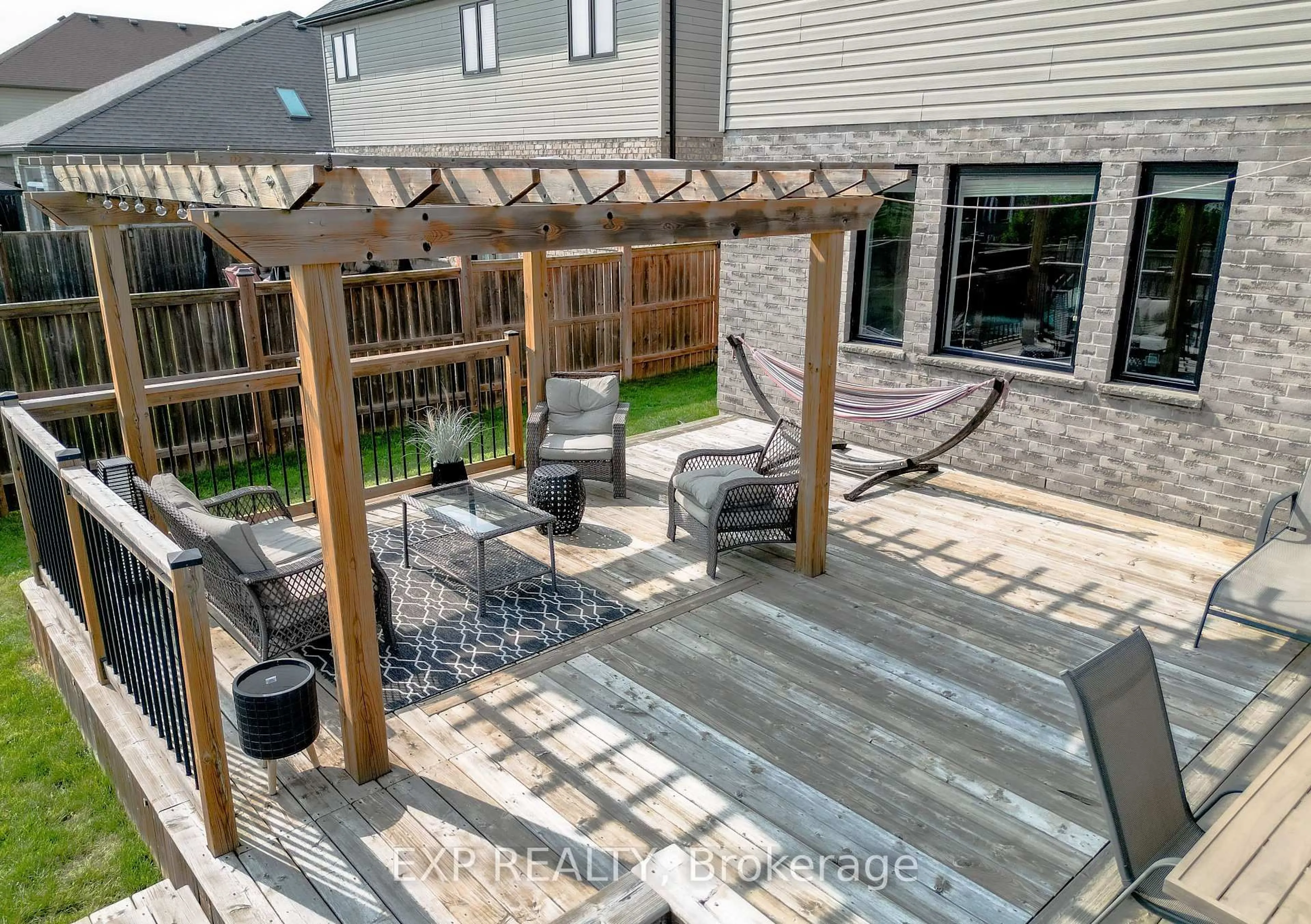 Patio, street for 3200 Jinnies Way, London South Ontario N6L 0B5
